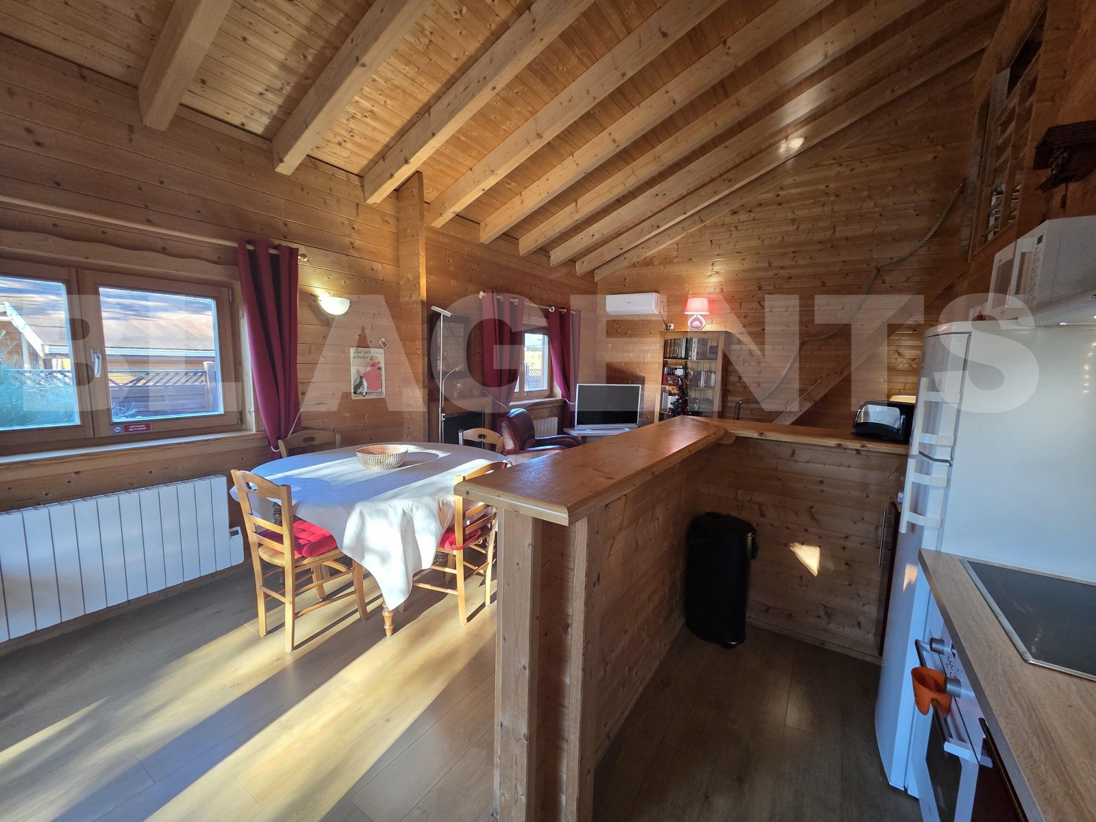 Chalet 3 Pièce(s) SAINT-SAUVEUR-LES-BRAY - Photo 2
