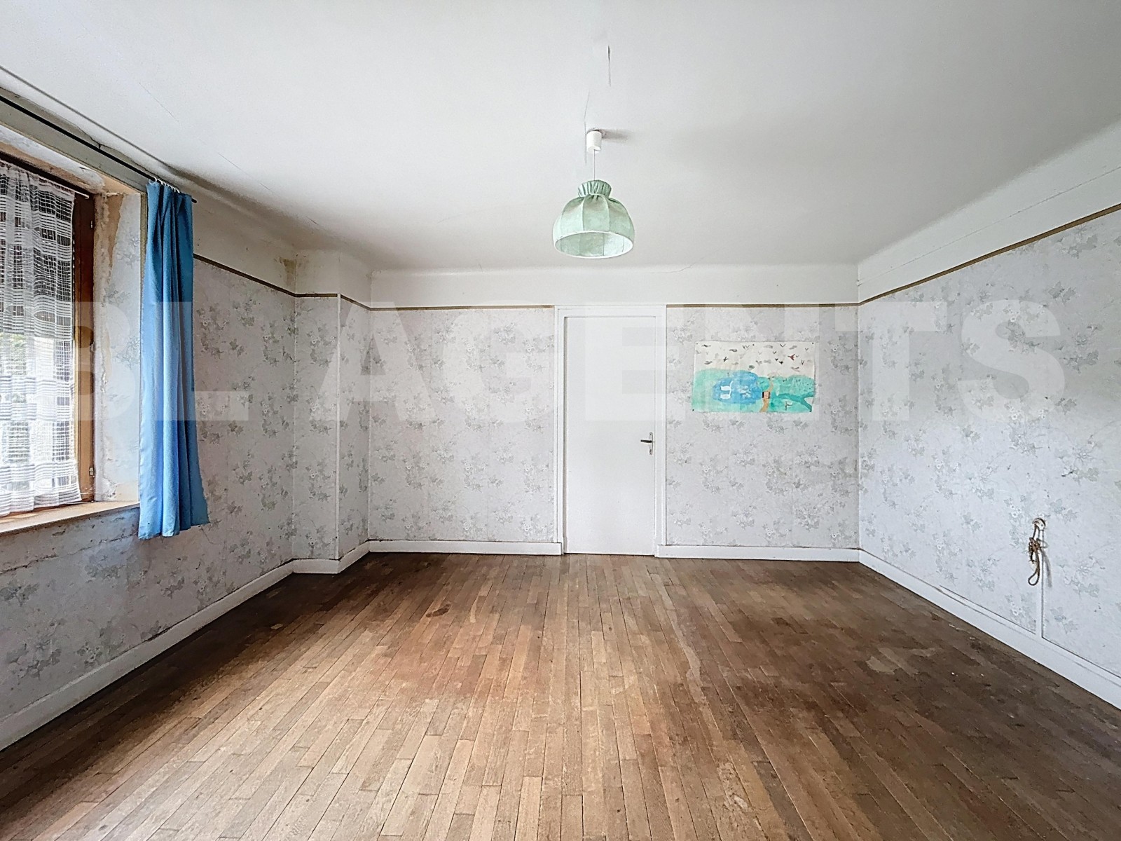 Maison 7 Pièce(s) LUZY-SAINT-MARTIN - Photo 3
