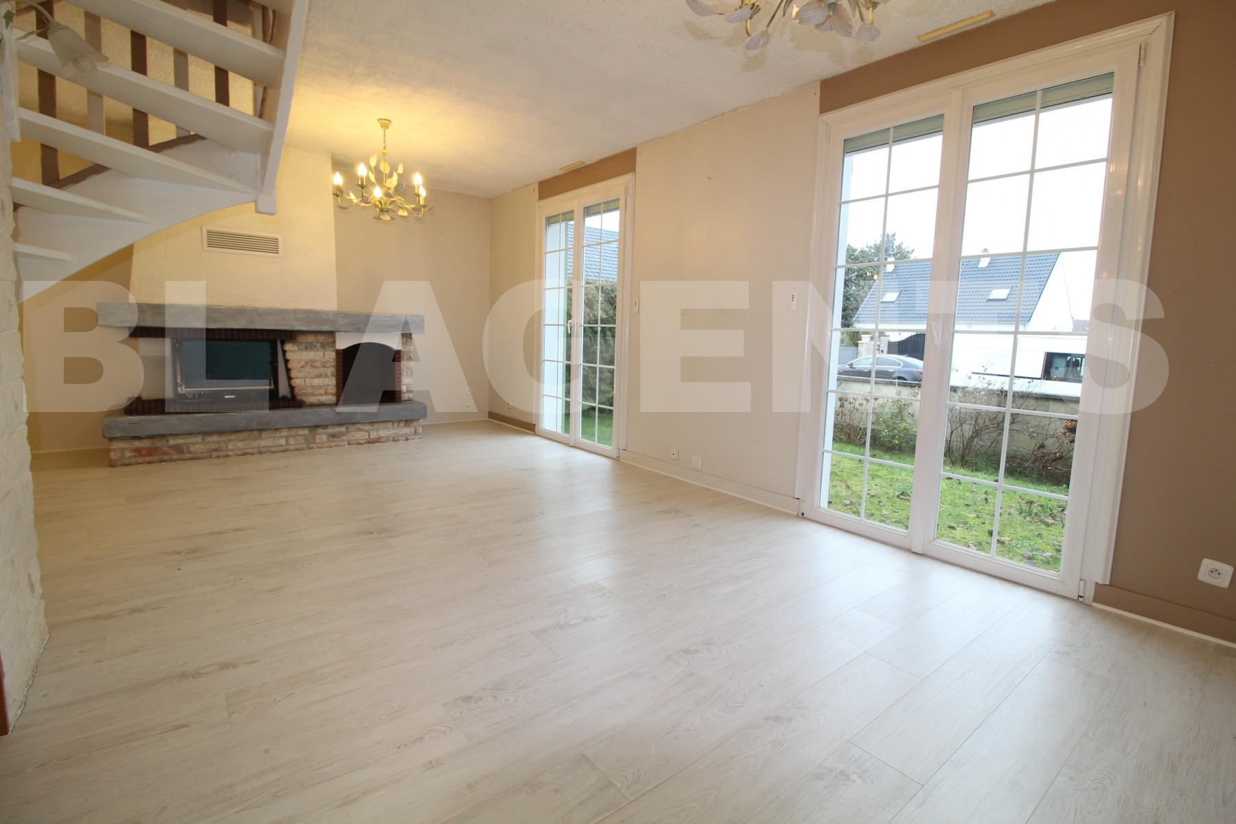 Maison 6 Pièce(s) SERRIS - Photo 4
