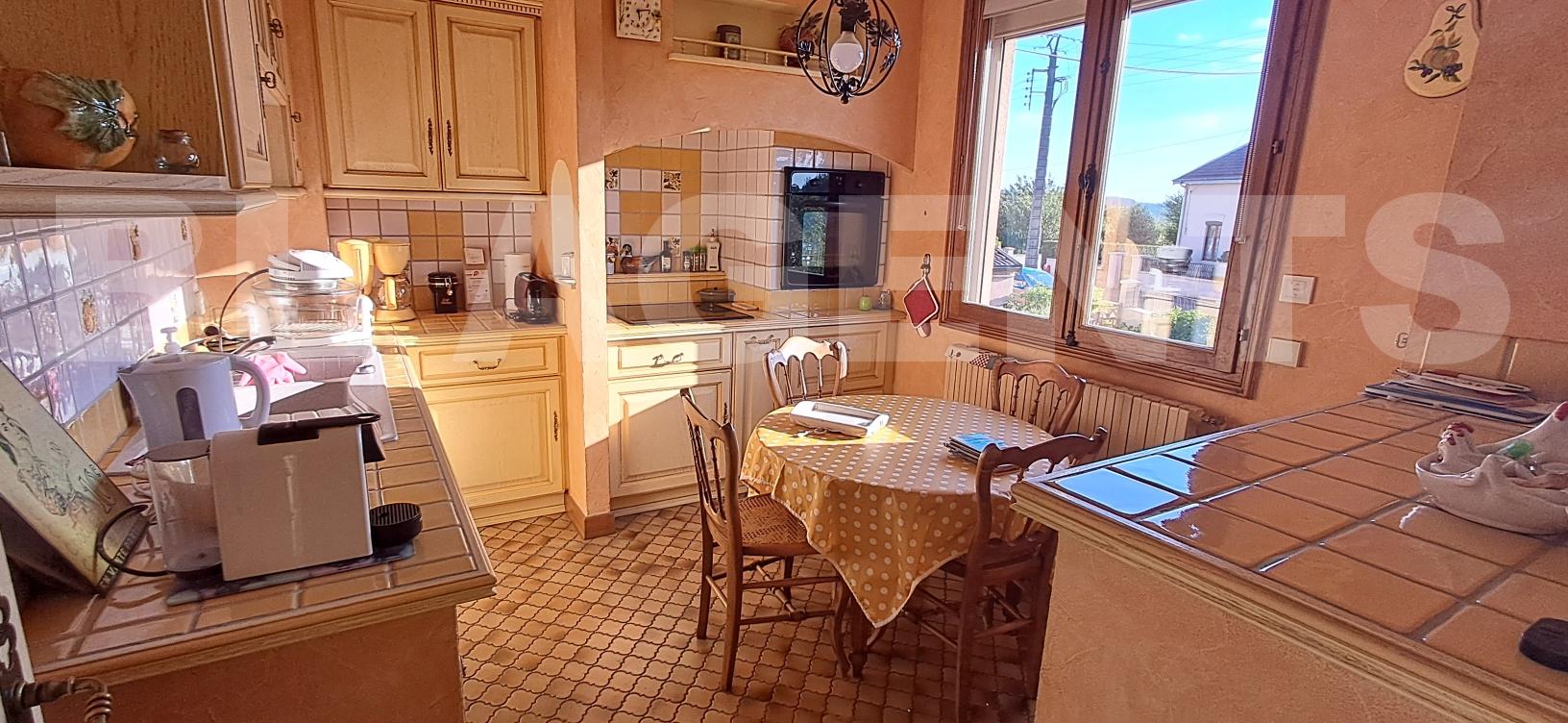 Maison 7 Pièce(s) VIVIER-AU-COURT - Photo 8