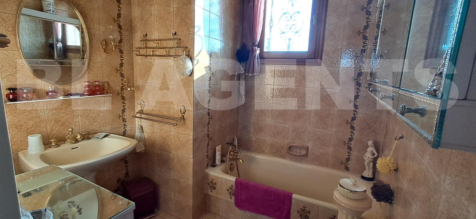 Maison 7 Pièce(s) VIVIER-AU-COURT - Photo 9