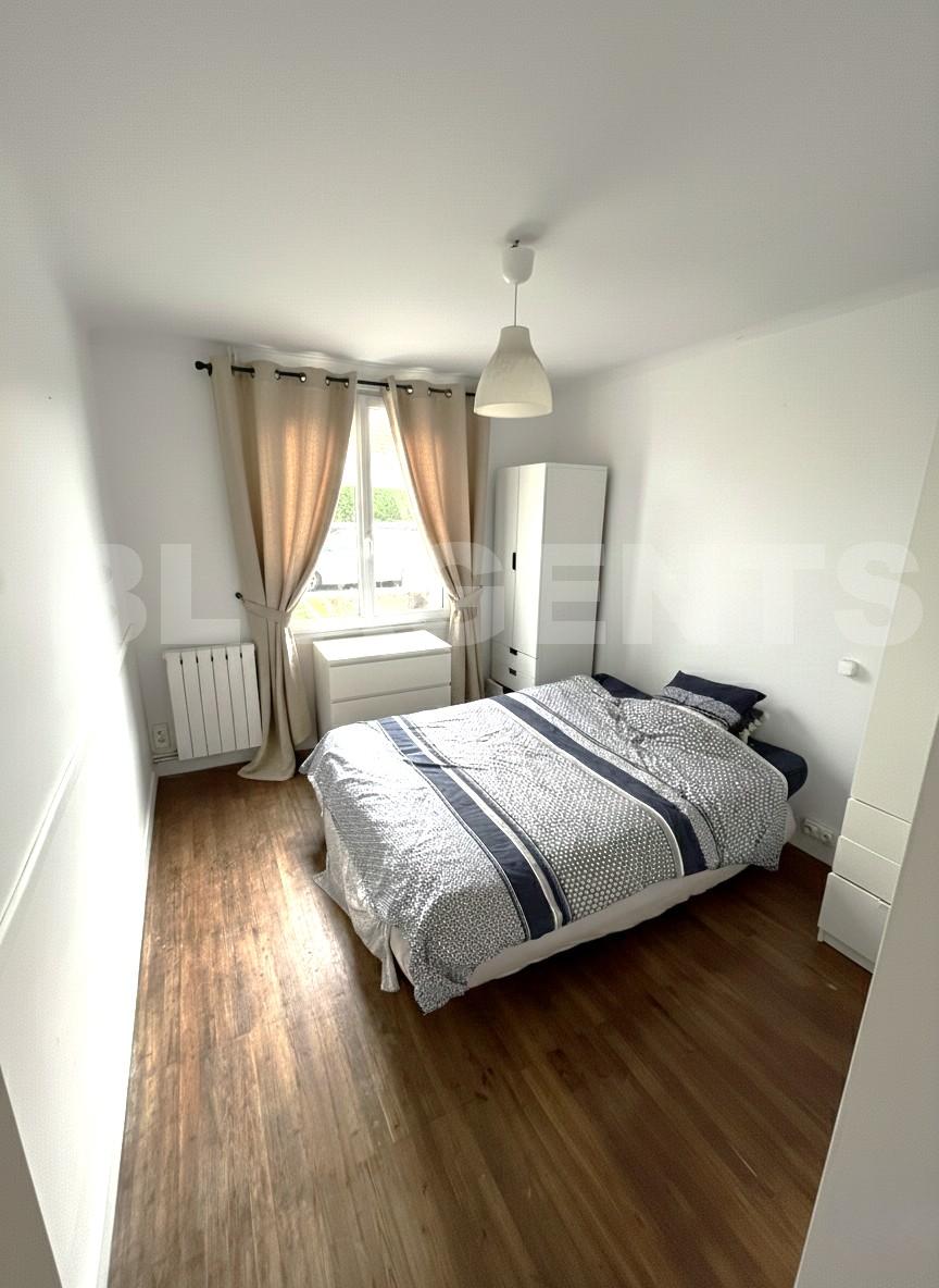 Maison 7 Pièce(s) SAINT-SEBASTIEN-SUR-LOIRE - Photo 4