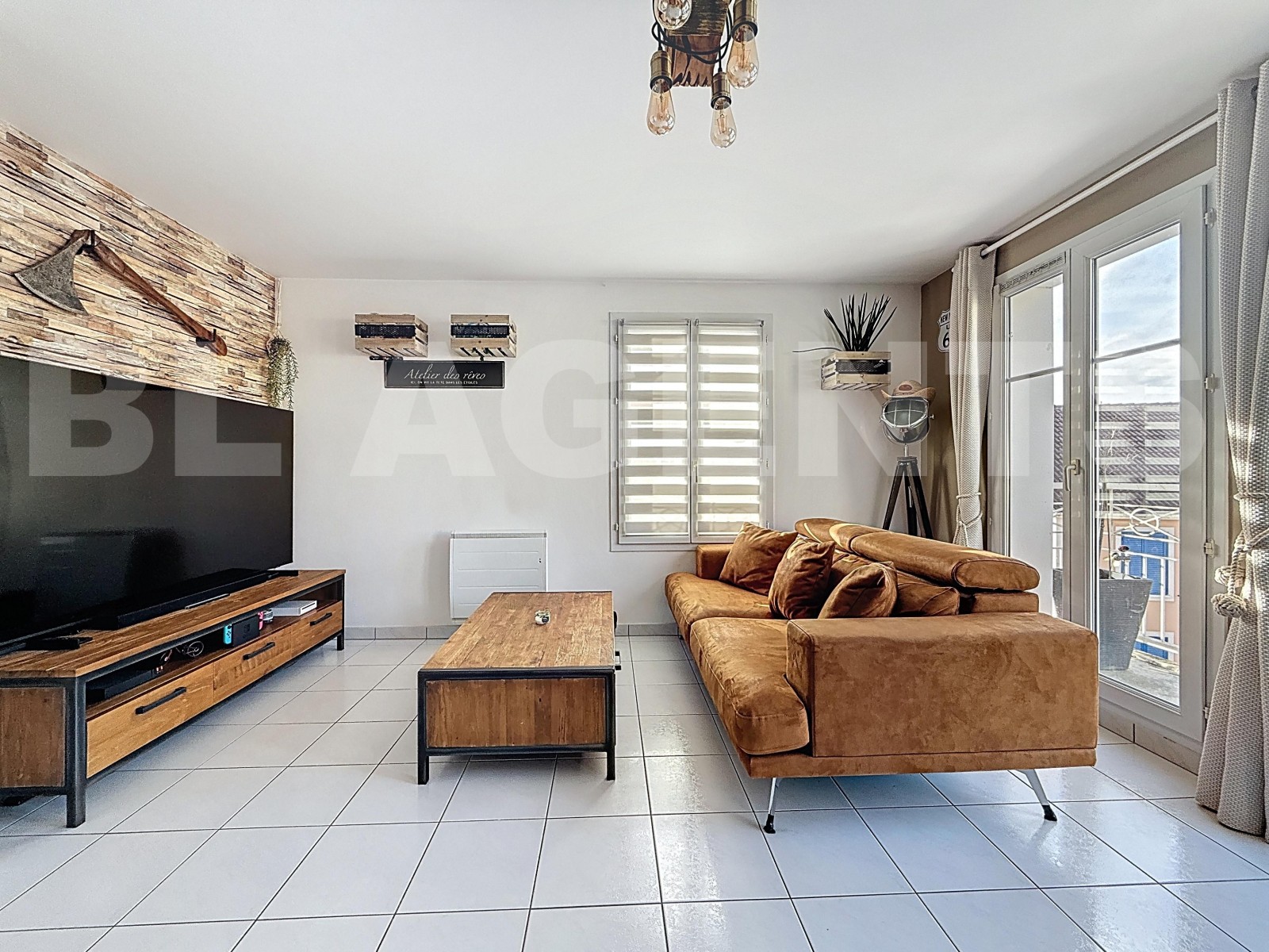 Appartement 4 Pièce(s) BAILLY-ROMAINVILLIERS - Photo 4