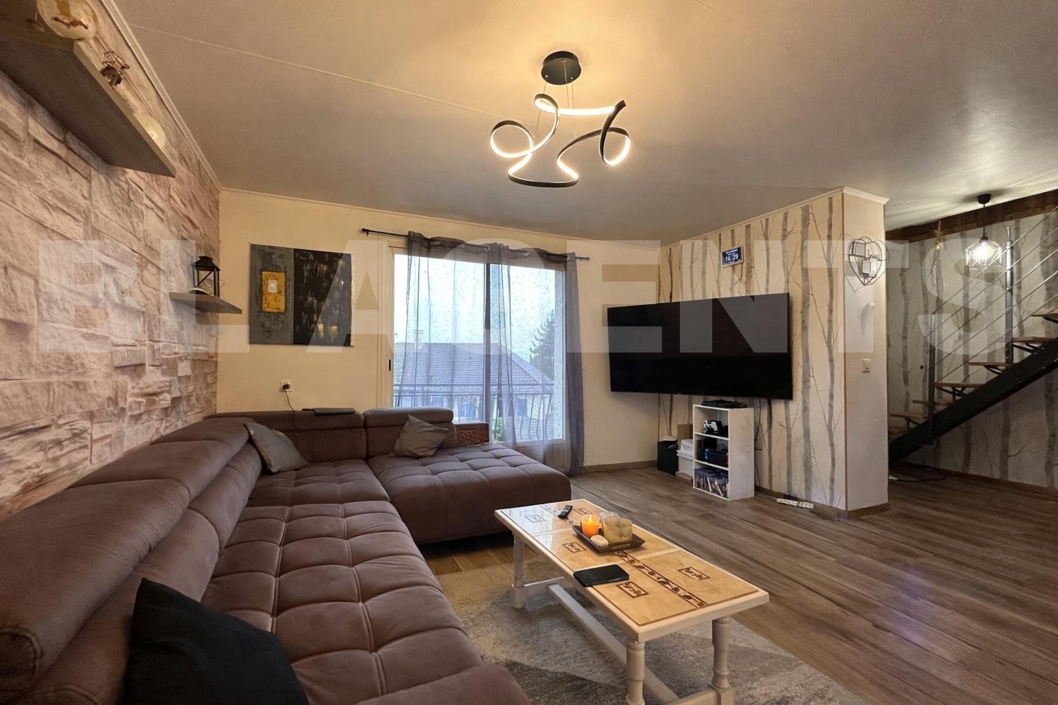 Maison 6 Pièce(s) SEILHAC - Photo 1