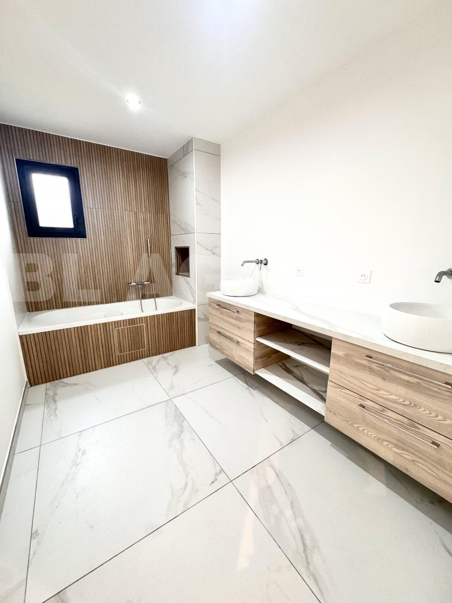 Maison contemporaine 4 Pièce(s) NEGREPELISSE - Photo 5