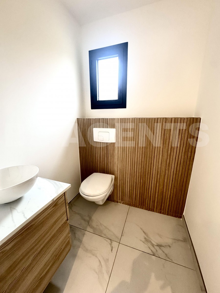 Maison contemporaine 4 Pièce(s) NEGREPELISSE - Photo 9