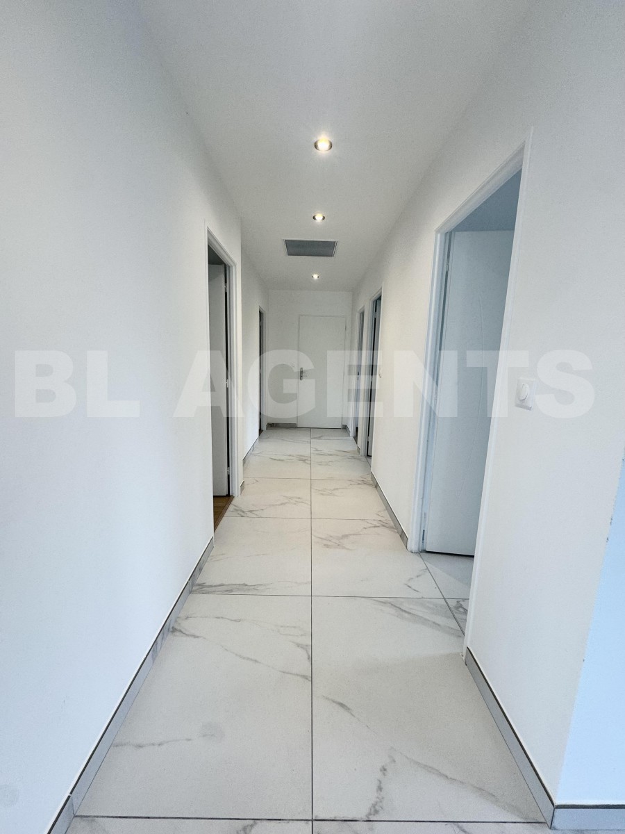 Maison contemporaine 4 Pièce(s) NEGREPELISSE - Photo 11