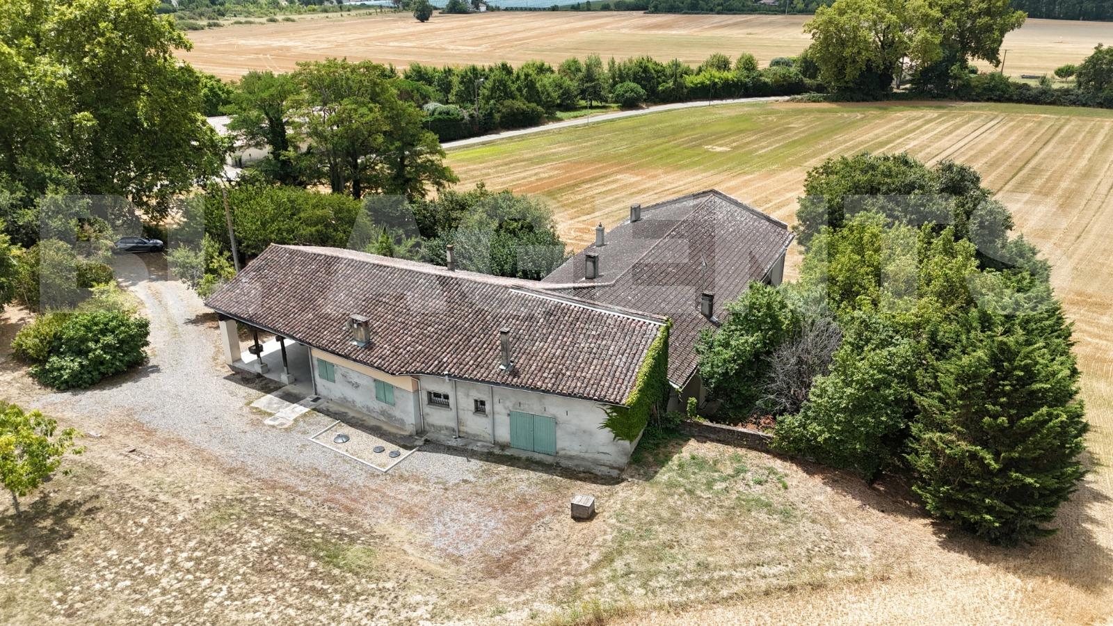 Maison 6 Pièce(s) CASTELSARRASIN - Photo 2