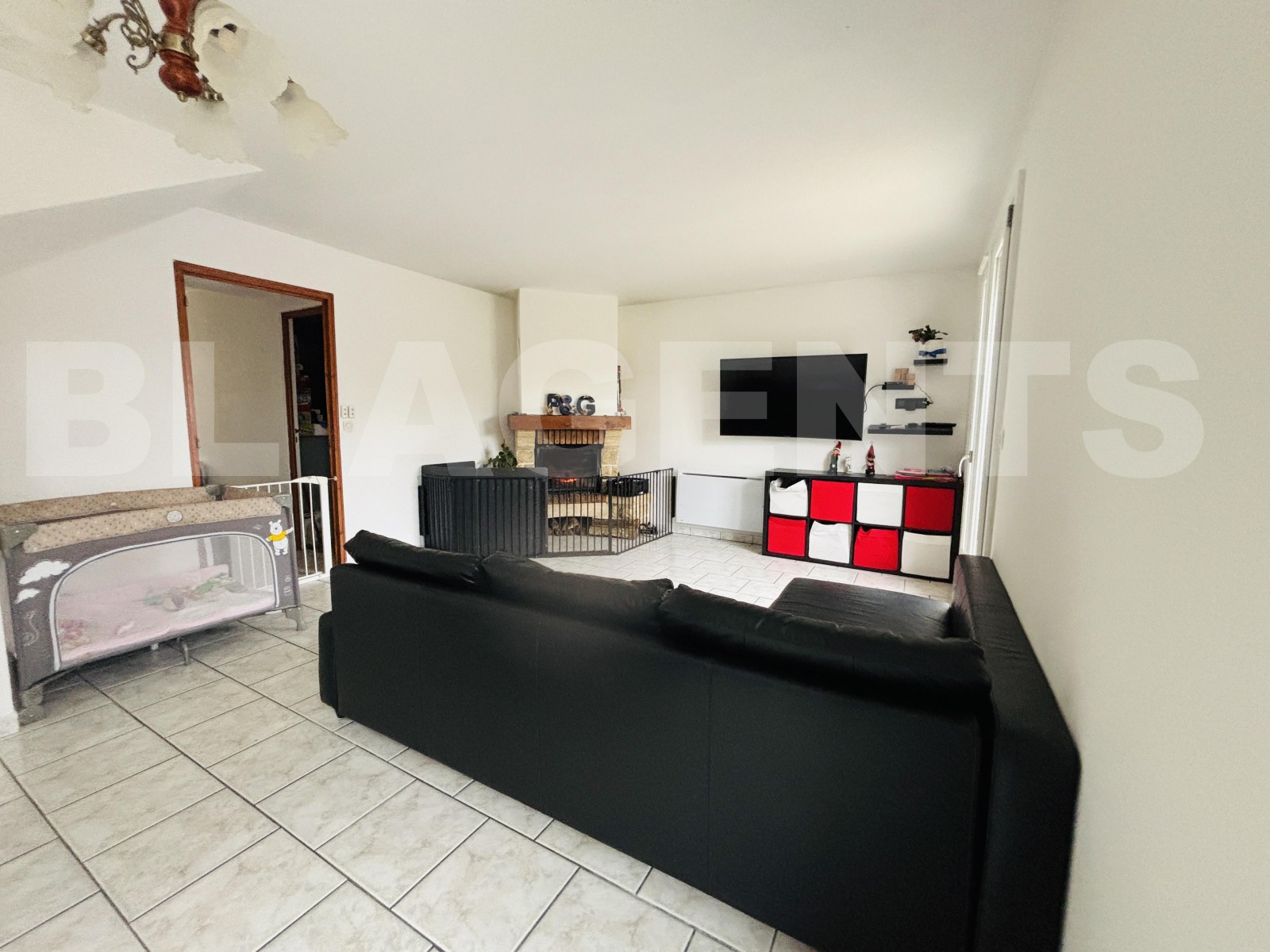 Maison 6 Pièce(s) FAREMOUTIERS - Photo 4