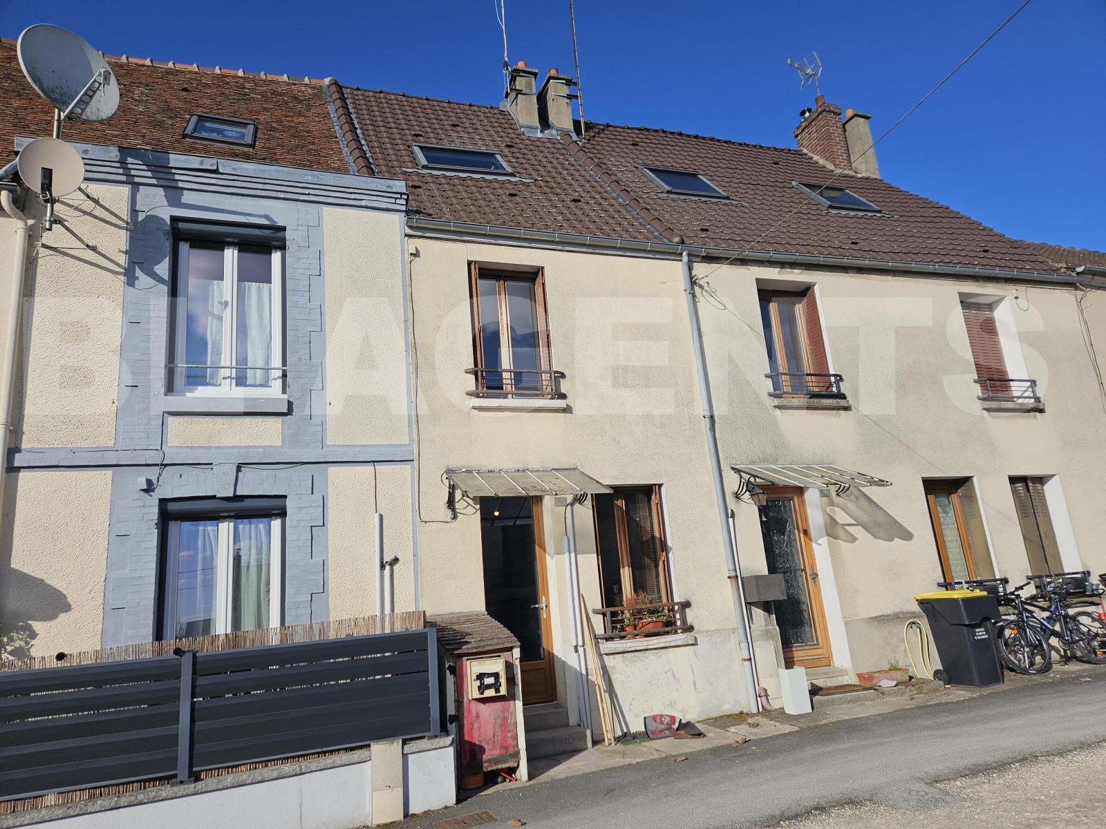 Maison de ville 3 Pièce(s) BOISSY-LE-CHATEL - Photo 1