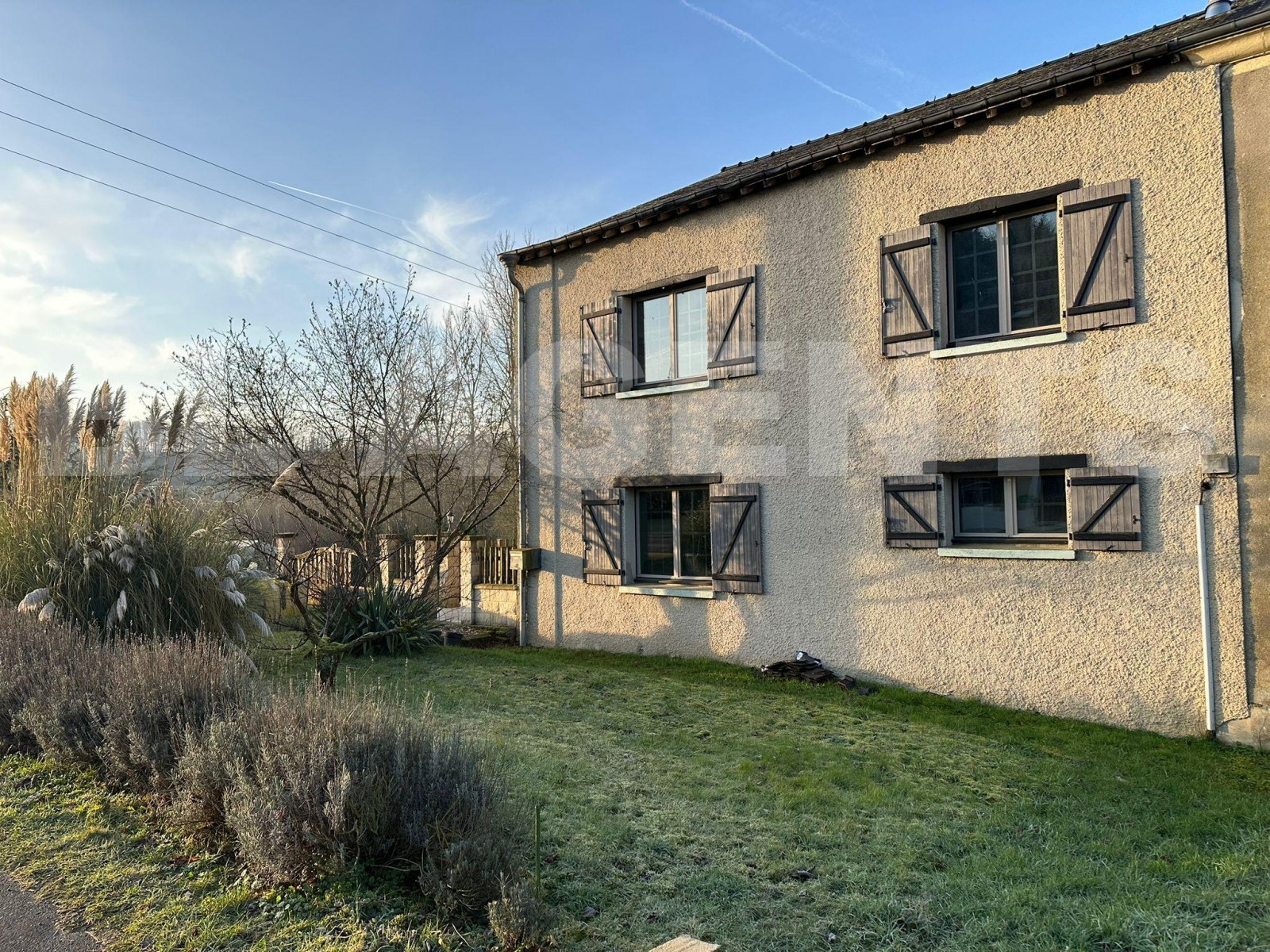 Maison 5 Pièce(s) PUILLY-ET-CHARBEAUX - Photo 1