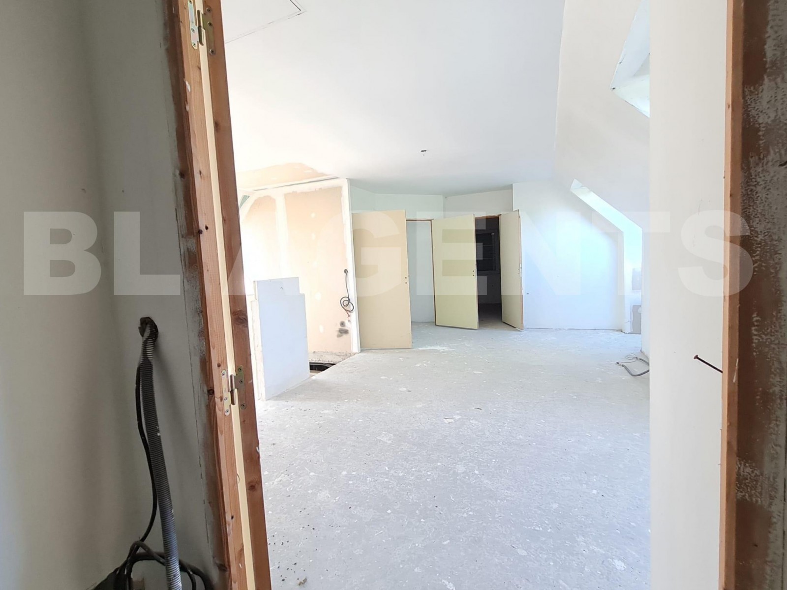 Maison 8 Pièce(s) BAILLOLET - Photo 15