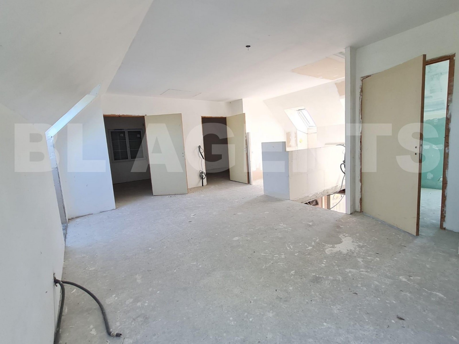 Maison 8 Pièce(s) BAILLOLET - Photo 21