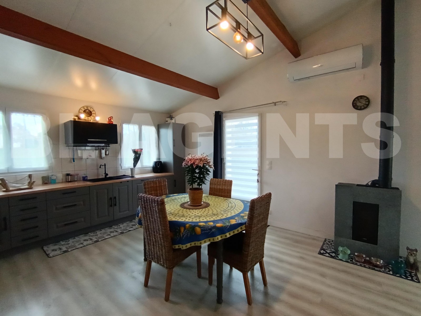 Maison 4 Pièce(s) BROSSAC - Photo 5