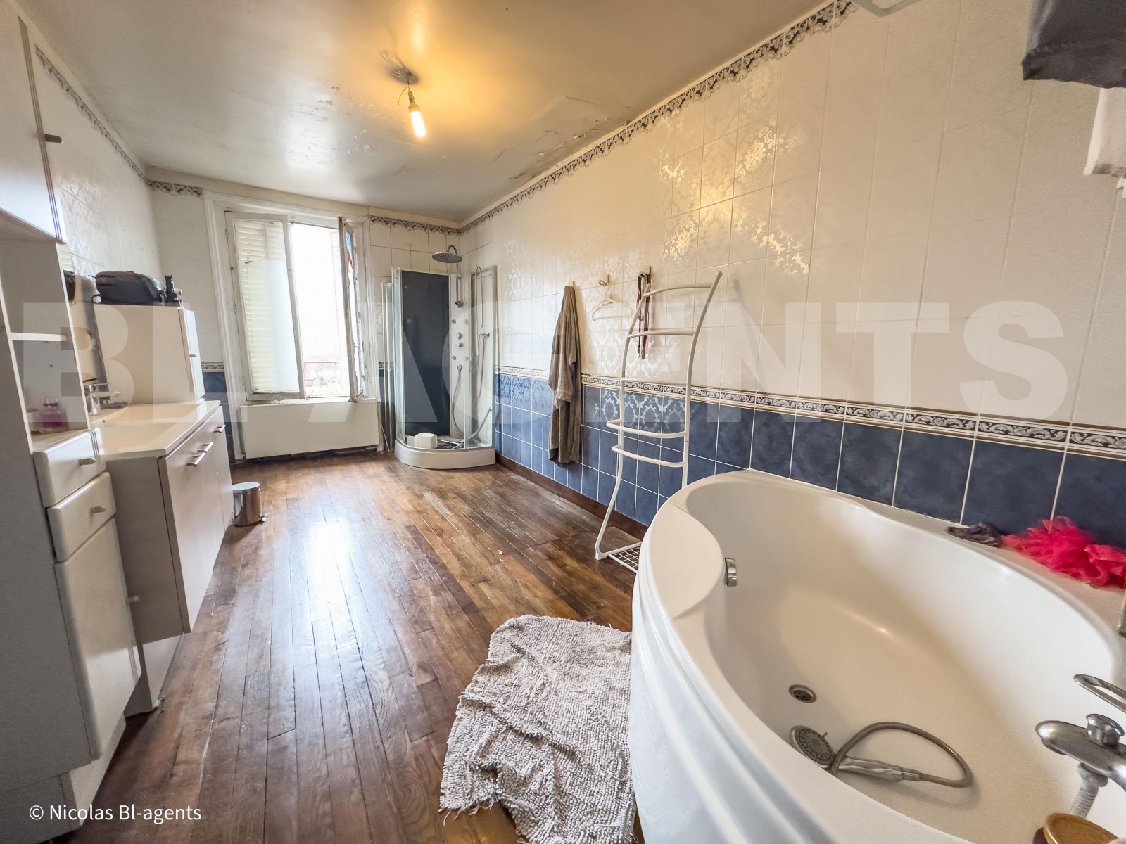Maison bourgeoise 8 Pièce(s) NEUILLY-SAINT-FRONT - Photo 11
