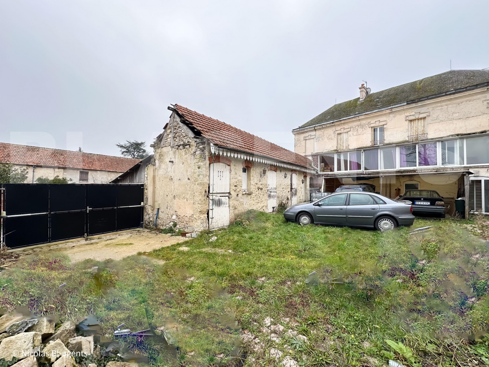 Maison bourgeoise 8 Pièce(s) NEUILLY-SAINT-FRONT - Photo 14