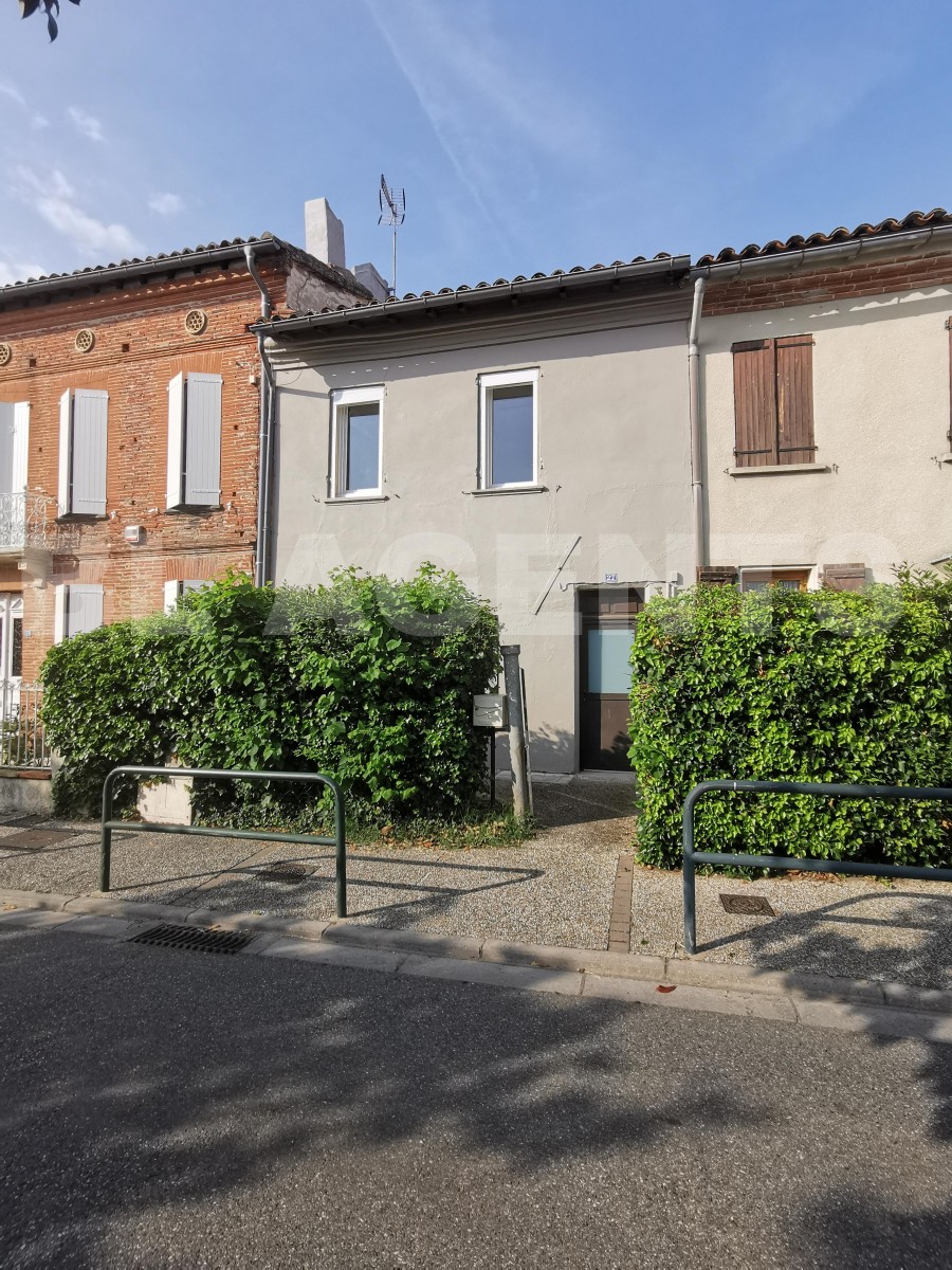 Maison de ville 4 Pièce(s) MONTASTRUC-LA-CONSEILLERE - Photo 1