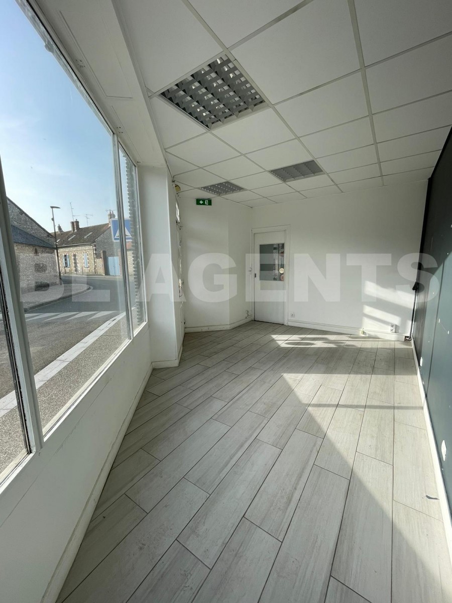 Maison de village 5 Pièce(s) CHARTRES - Photo 4