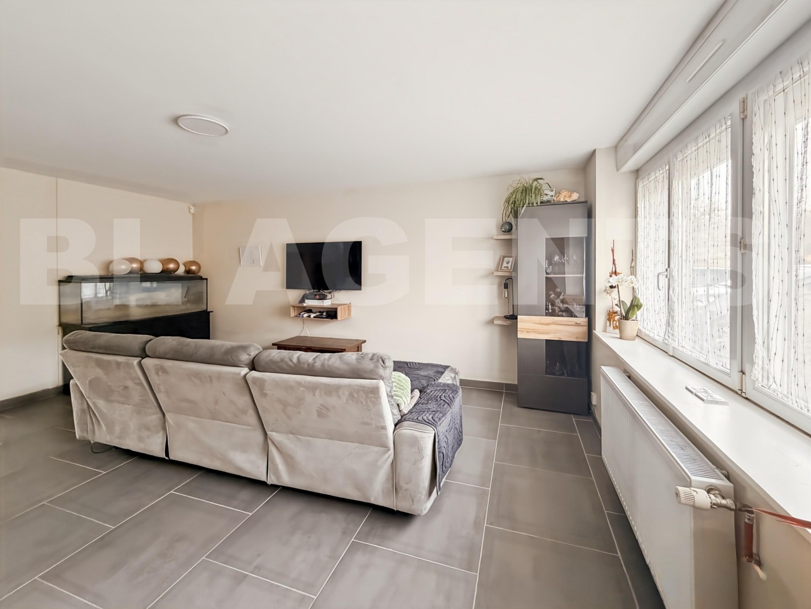Maison 5 Pièce(s) ESCOMBRES-ET-LE-CHESNOIS - Photo 2