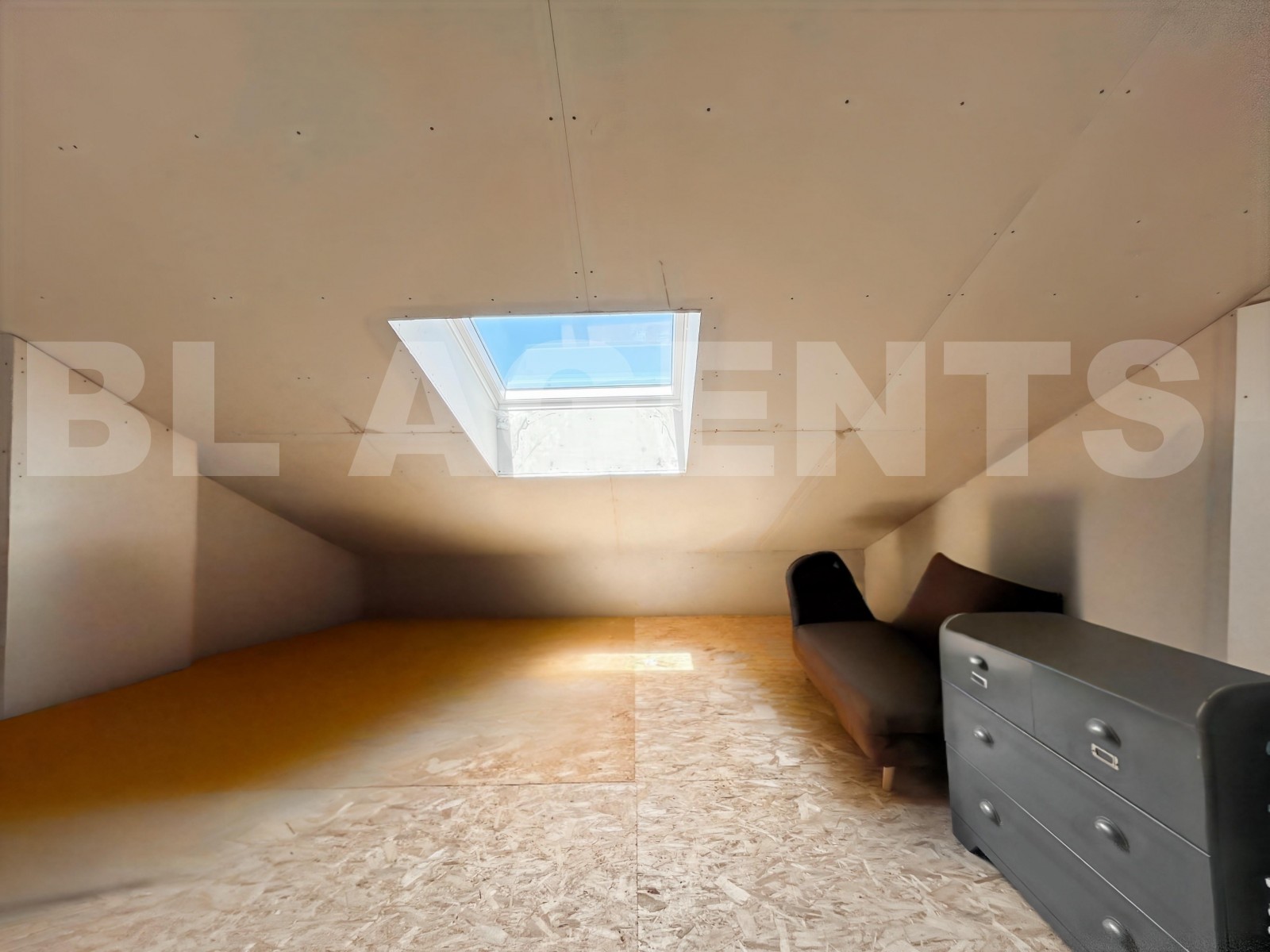 Maison 8 Pièce(s) SAINT-PIERRE-SUR-VENCE - Photo 6