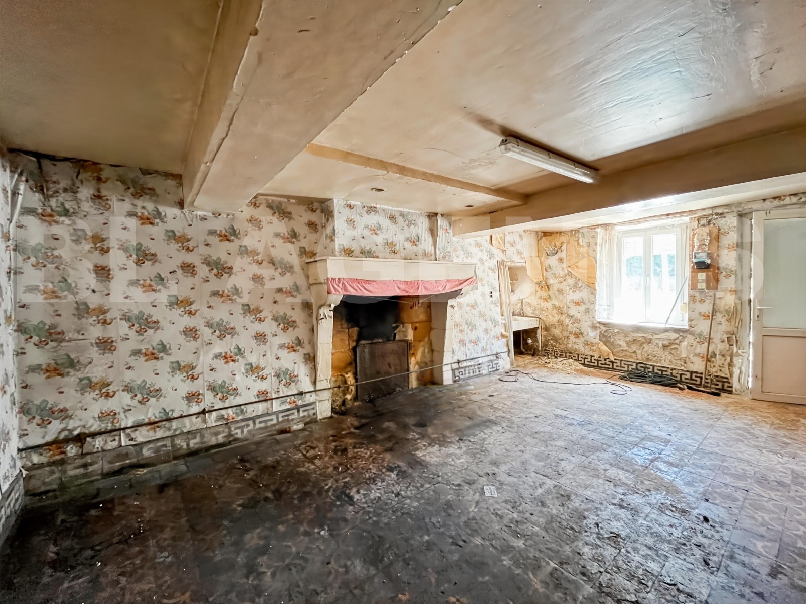 Maison 8 Pièce(s) SAINT-PIERRE-SUR-VENCE - Photo 12