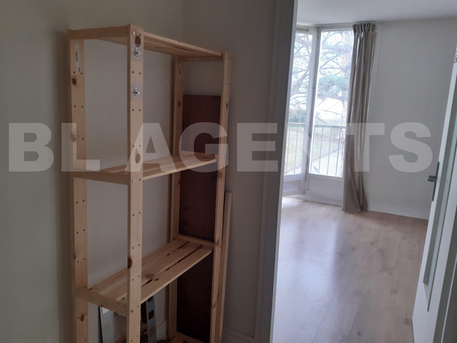 Appartement 1 Pièce(s) LE PLESSIS-TREVISE - Photo 7