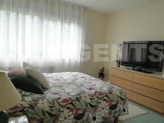 Maison 5 Pièce(s) LE BLANC-MESNIL - Photo 9