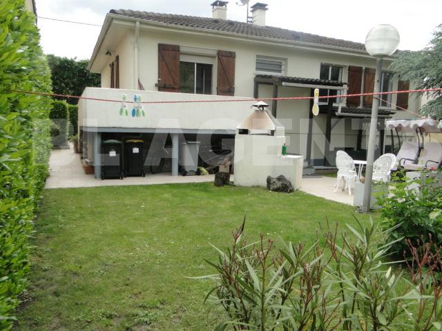 Maison 5 Pièce(s) LE BLANC-MESNIL - Photo 12