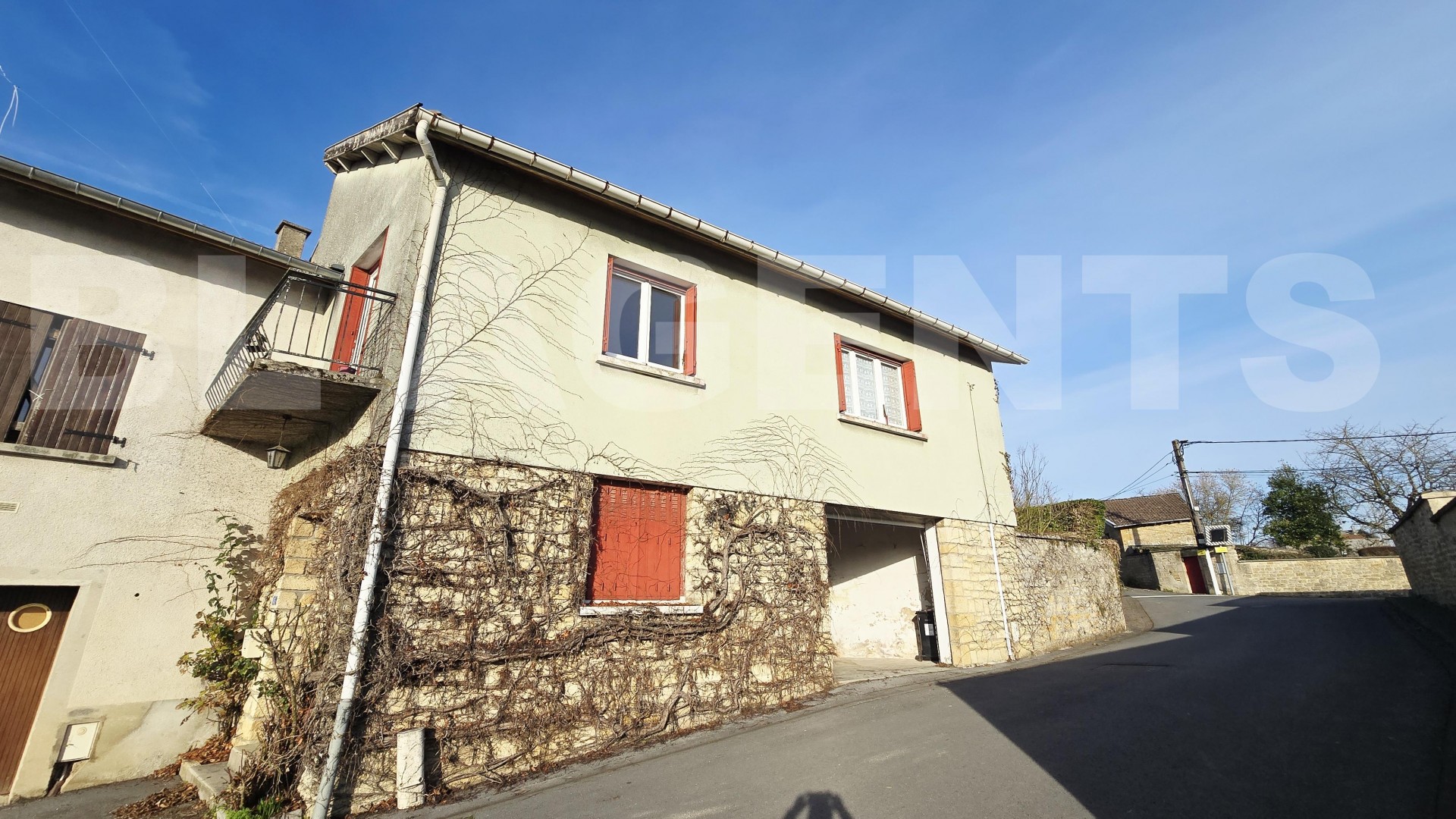 Maison 4 Pièce(s) STENAY - Photo 1