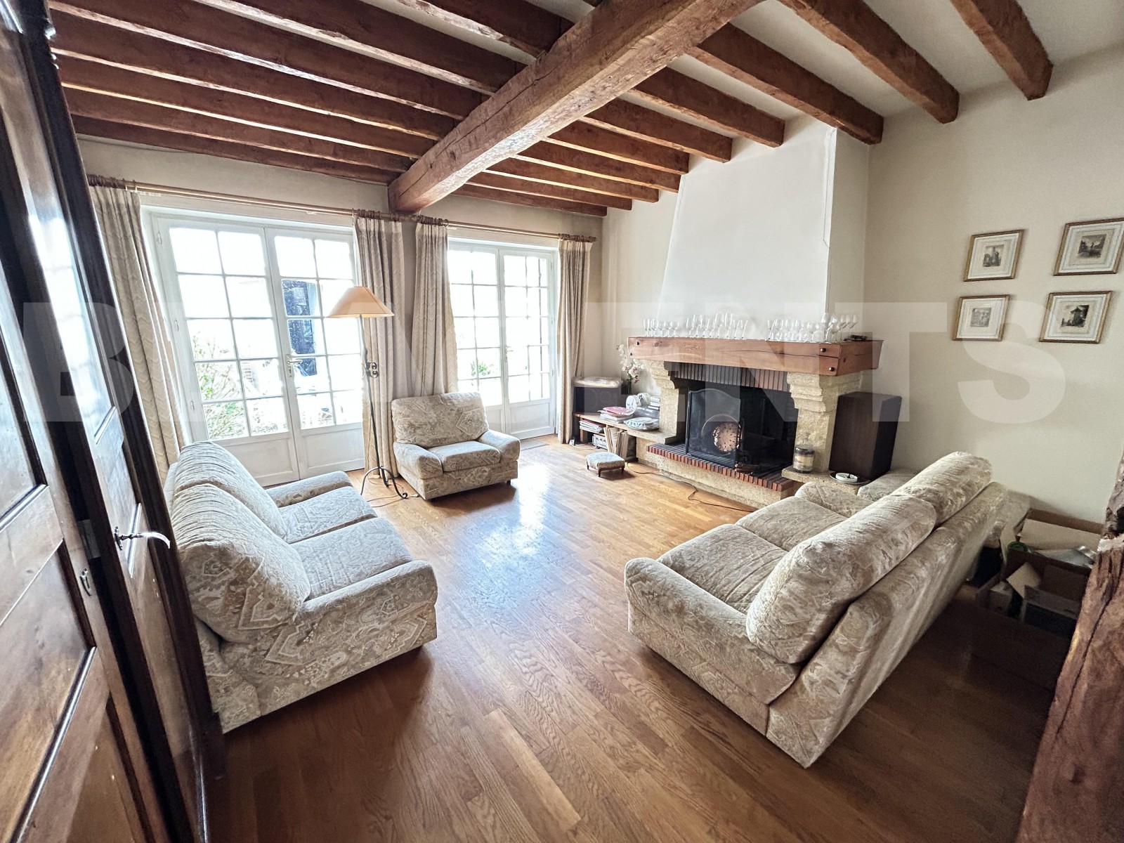 Maison 8 Pièce(s) BRIENON-SUR-ARMANCON - Photo 2