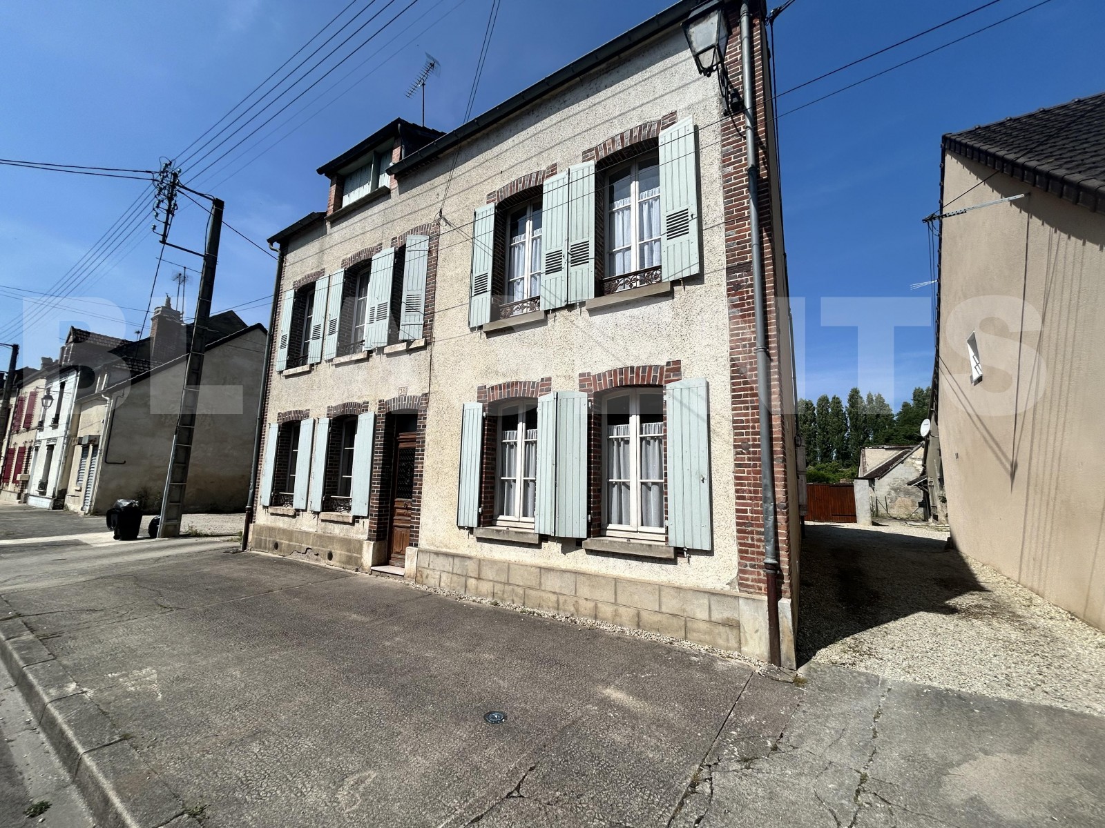 Maison 8 Pièce(s) BRIENON-SUR-ARMANCON - Photo 25