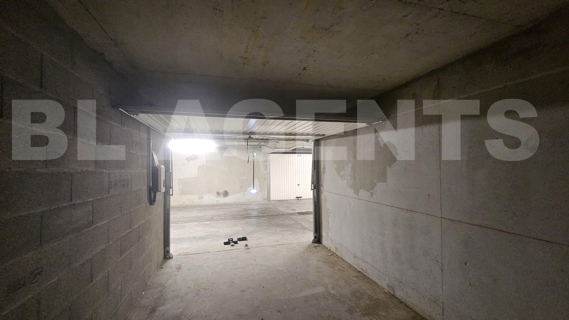 Parking  MARSEILLE 12EME ARR. - Photo 5