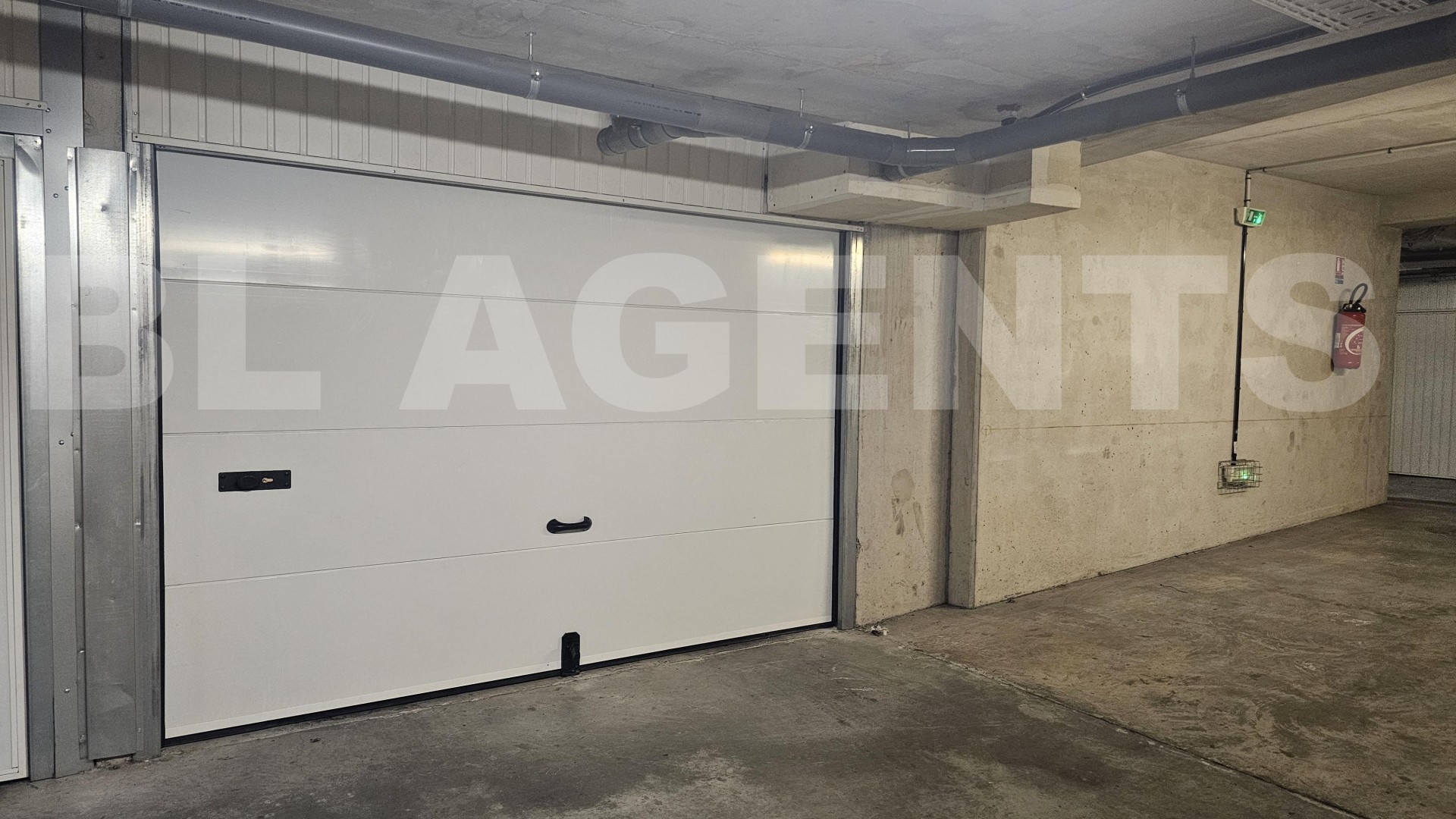 Parking  MARSEILLE 12EME ARR. - Photo 5