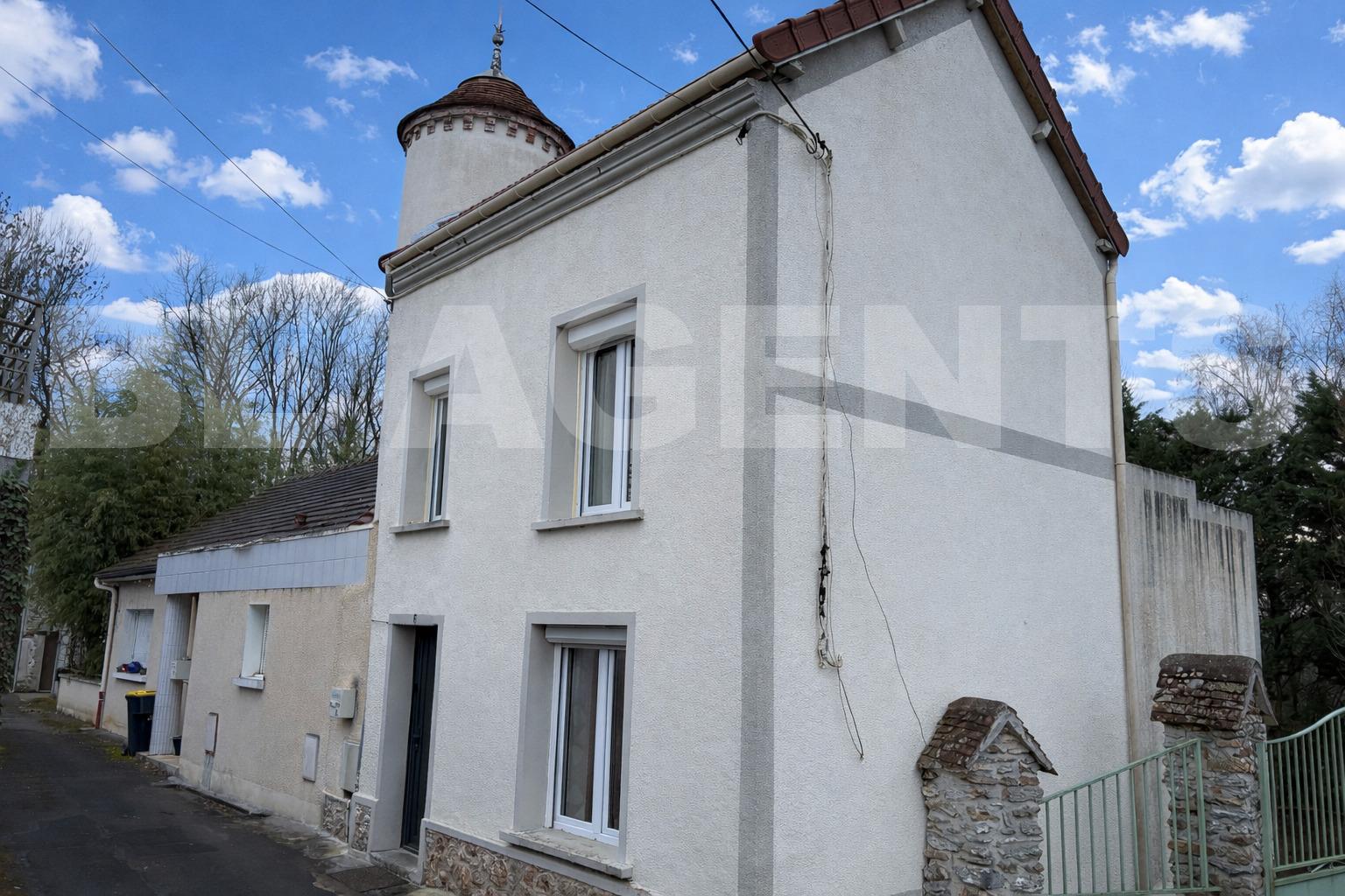 Maison de ville 6 Pièce(s) REBAIS - Photo 1