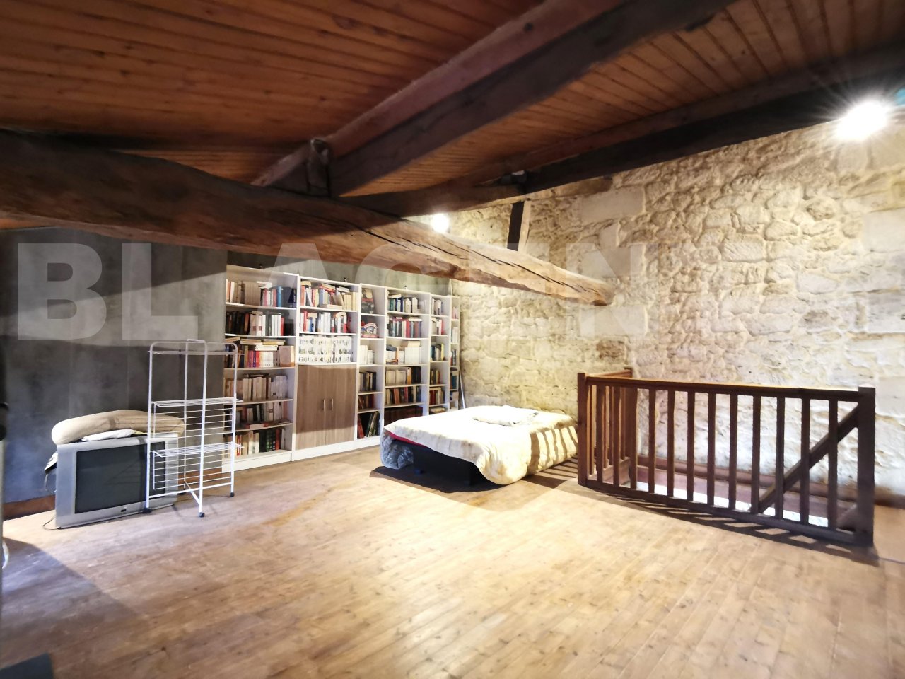 Maison en pierre 6 Pièce(s) SAINT-GENES-DE-FRONSAC - Photo 6