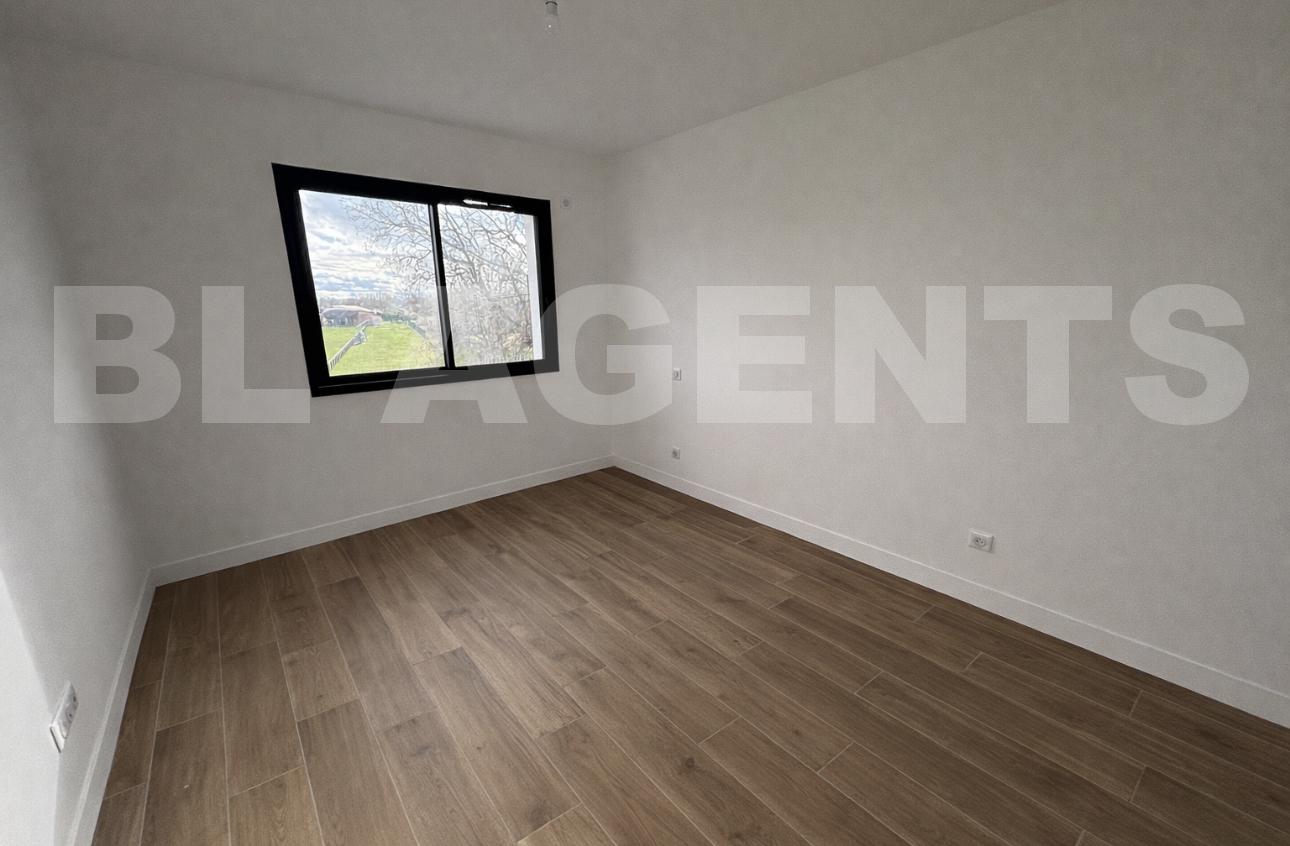 Maison contemporaine 5 Pièce(s) MONTBETON - Photo 6