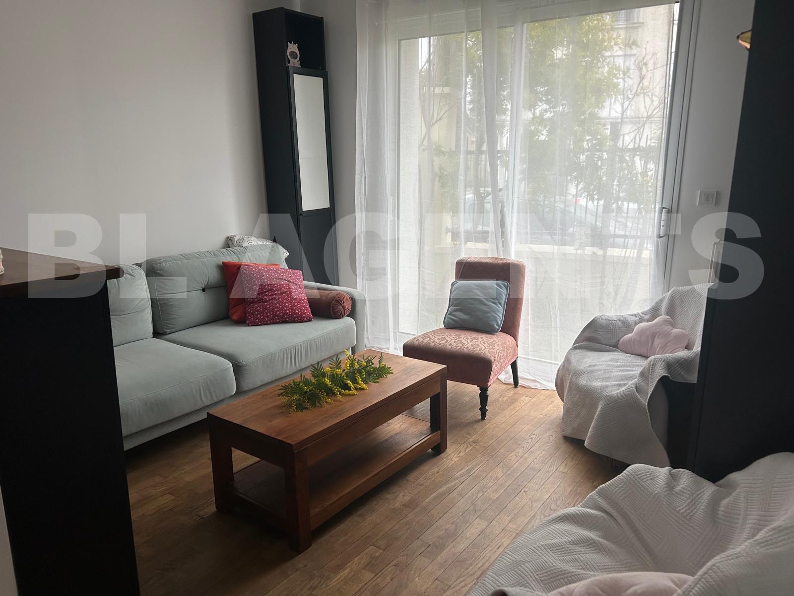 Maison 6 Pièce(s) IVRY-SUR-SEINE - Photo 2