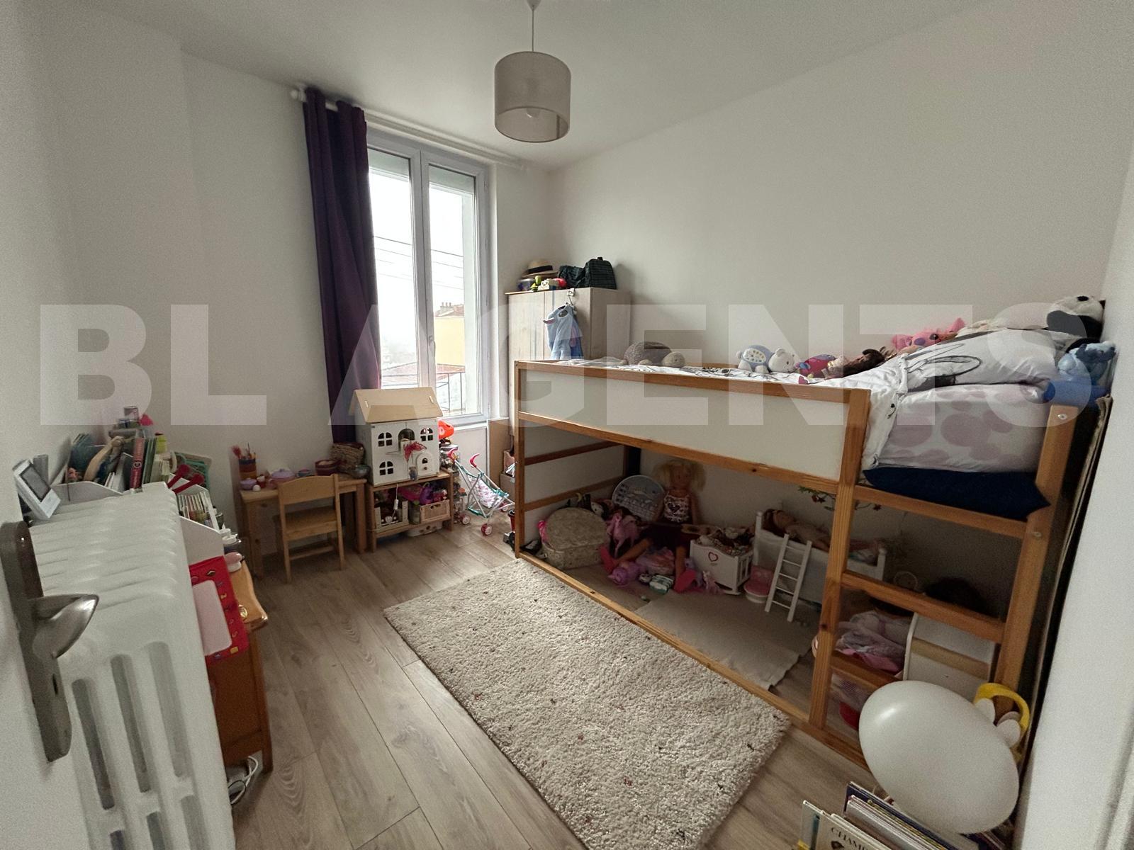 Maison 6 Pièce(s) IVRY-SUR-SEINE - Photo 12