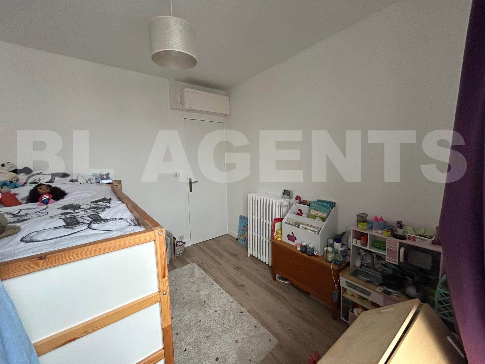 Maison 6 Pièce(s) IVRY-SUR-SEINE - Photo 13