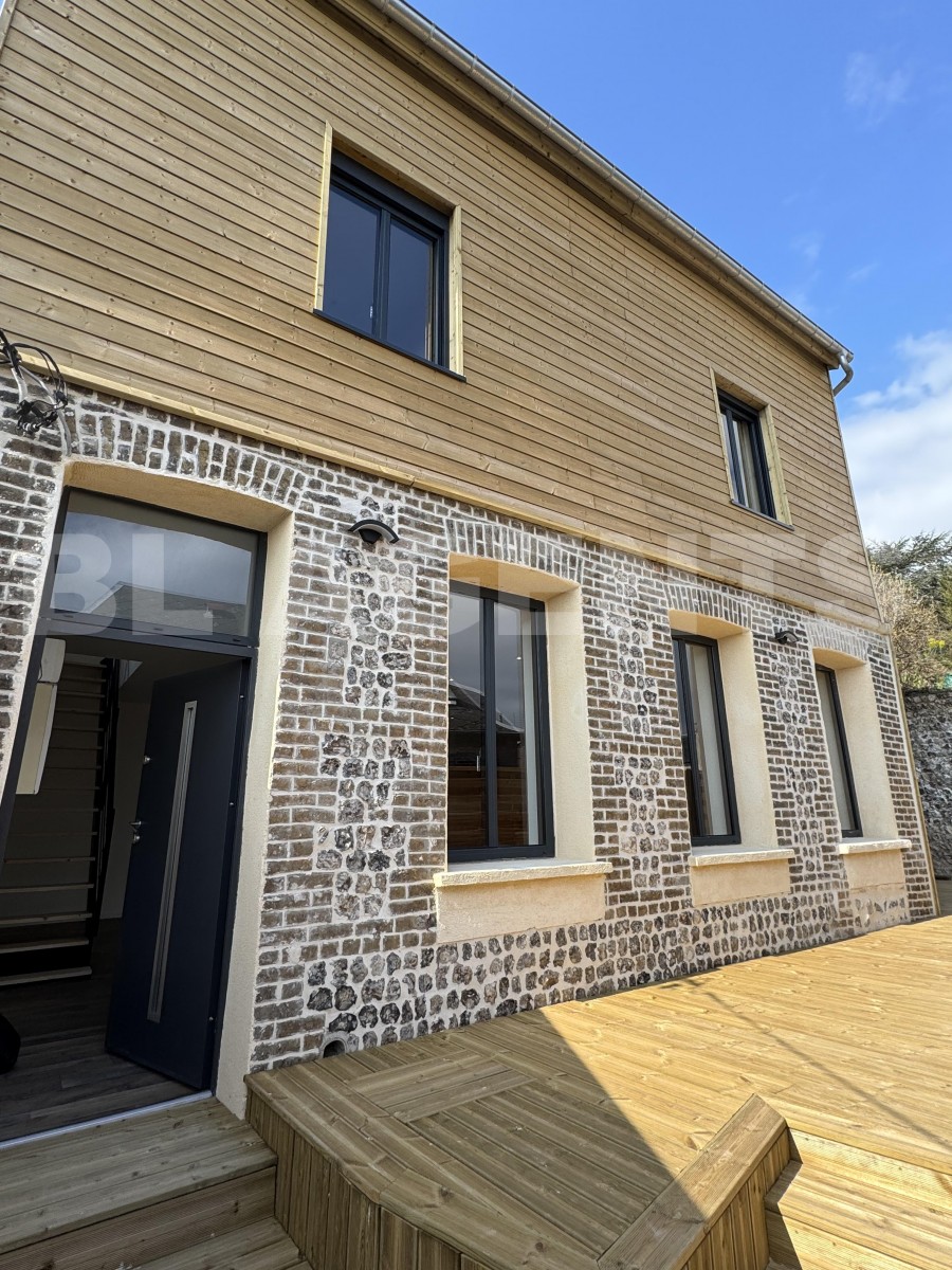 Maison 5 Pièce(s) NEUVILLE-LES-DIEPPE - Photo 1