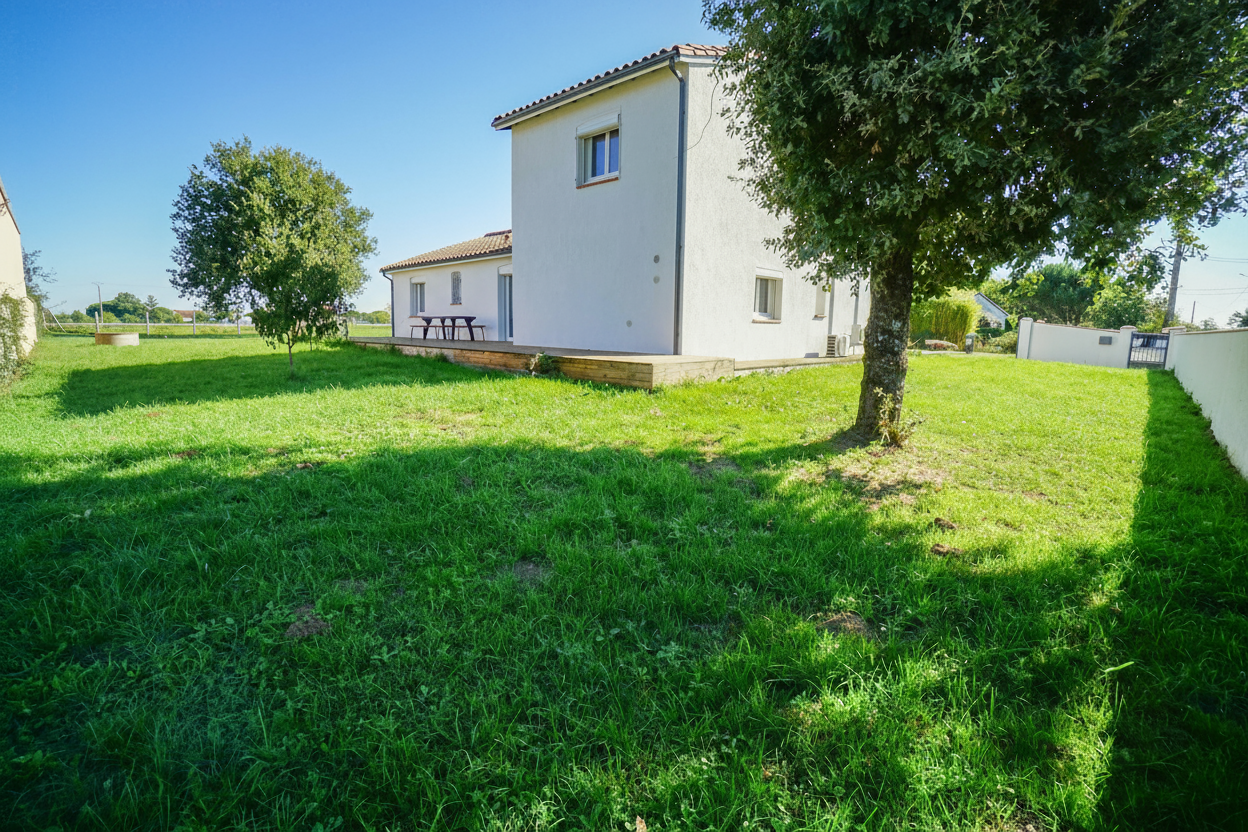 Villa 7 Pièce(s) LEVIGNAC - Photo 24