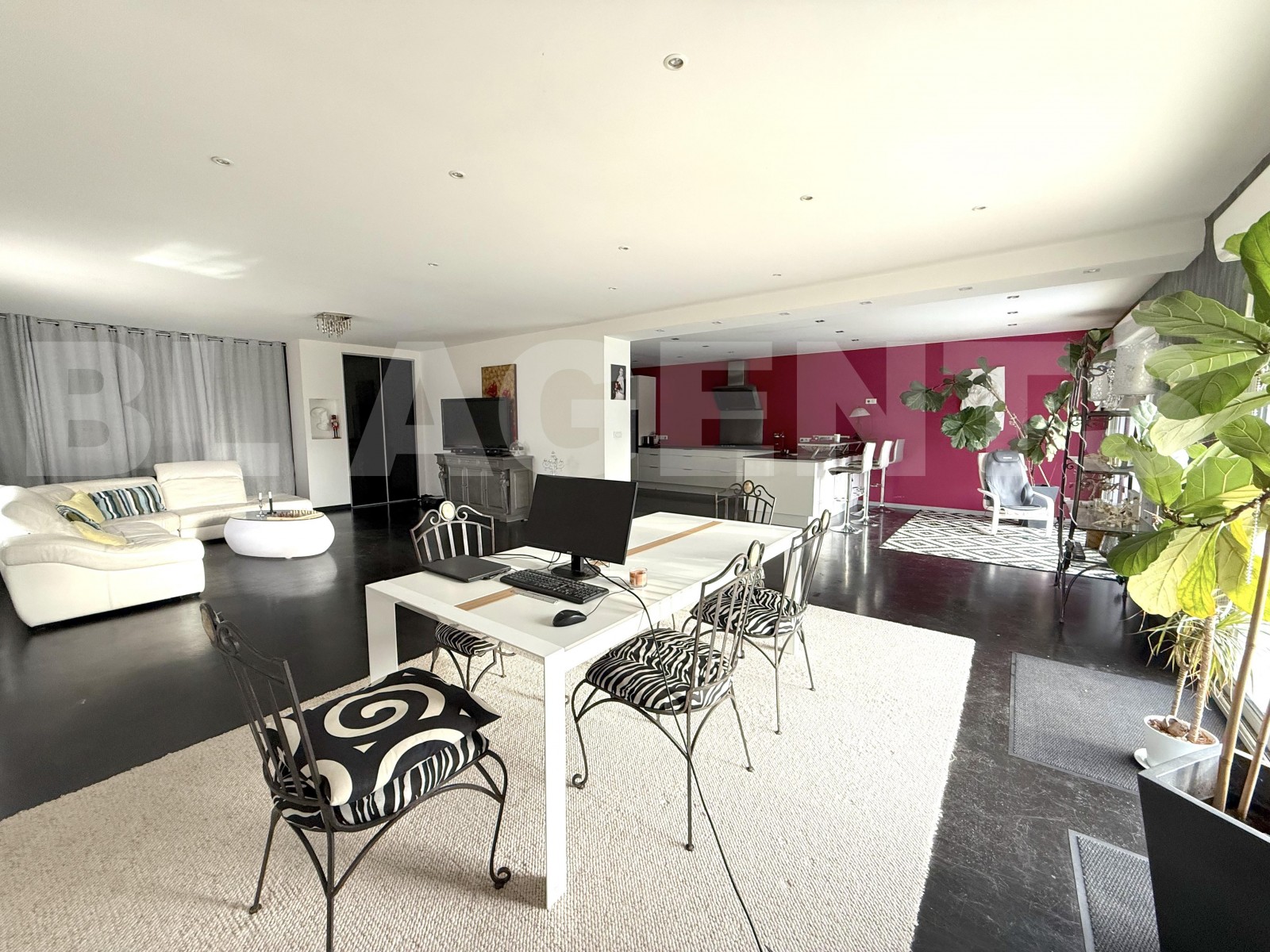 Maison 6 Pièce(s) DOUVRIN - Photo 1
