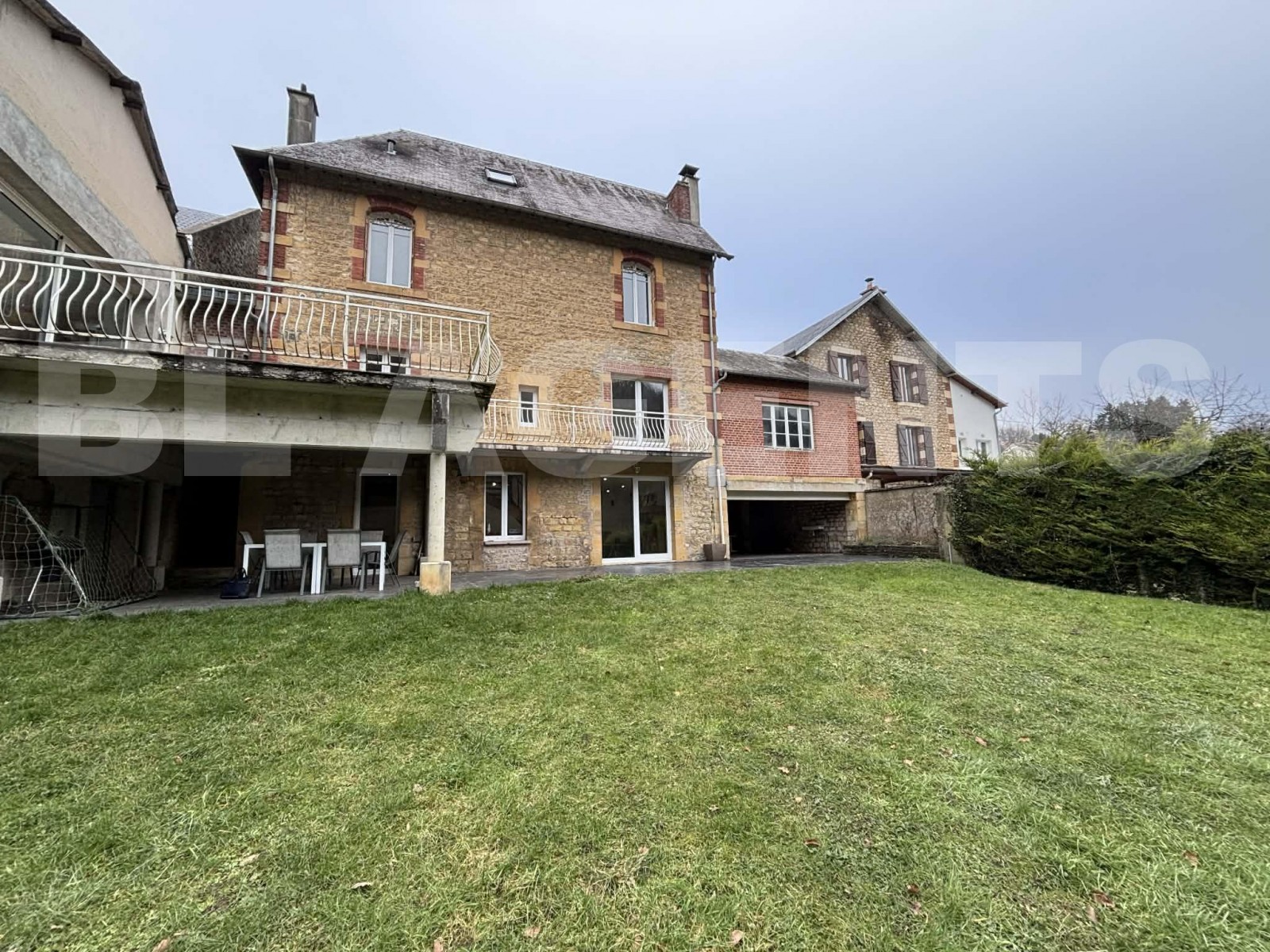 Maison bourgeoise 8 Pièce(s) HARAUCOURT - Photo 11