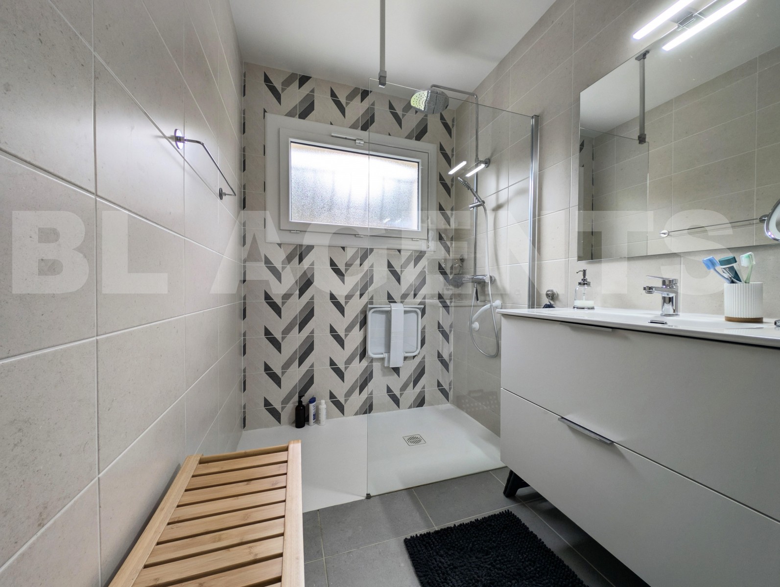 Maison contemporaine 4 Pièce(s) LUGLON - Photo 6