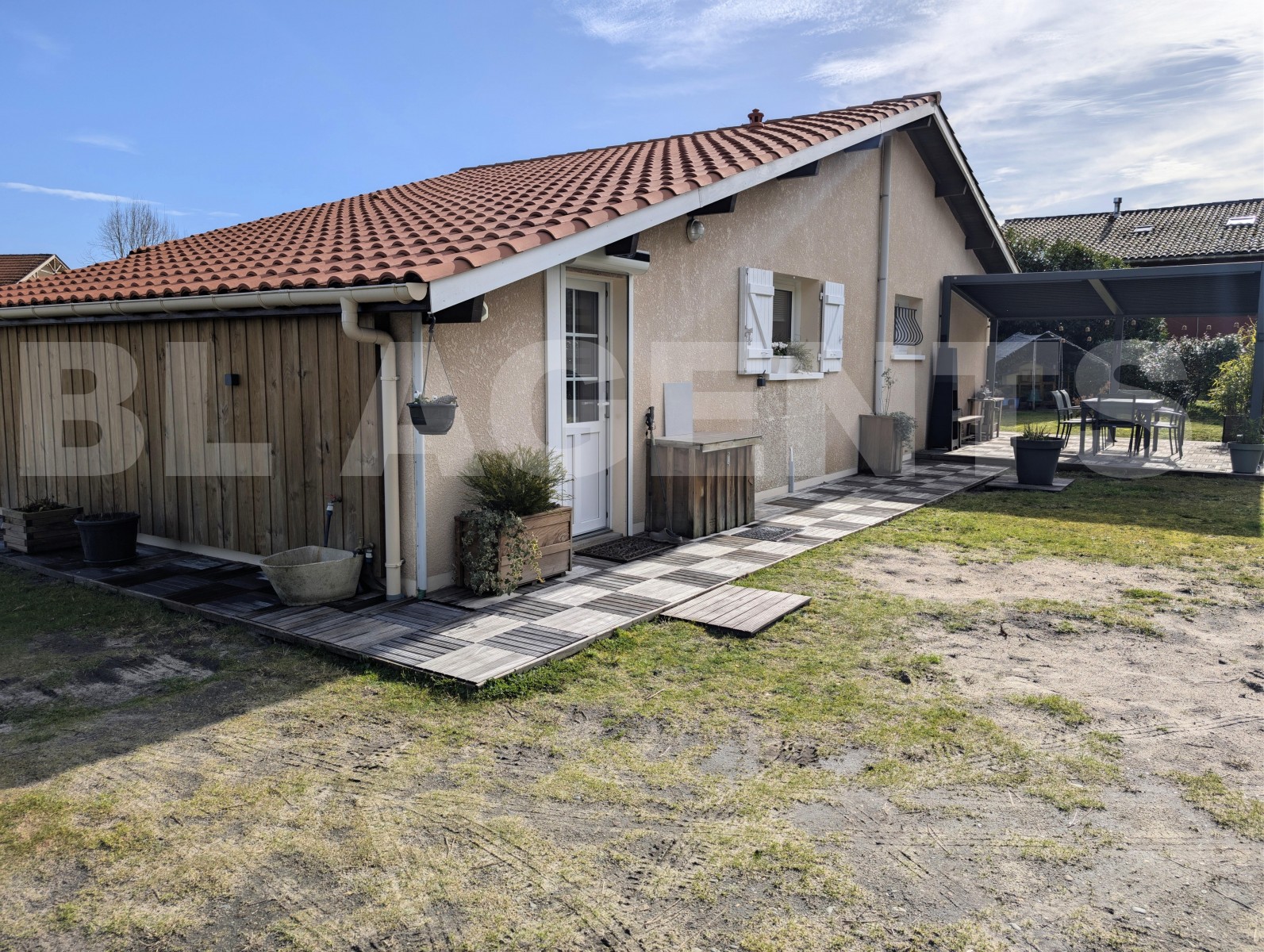 Maison contemporaine 4 Pièce(s) LUGLON - Photo 10