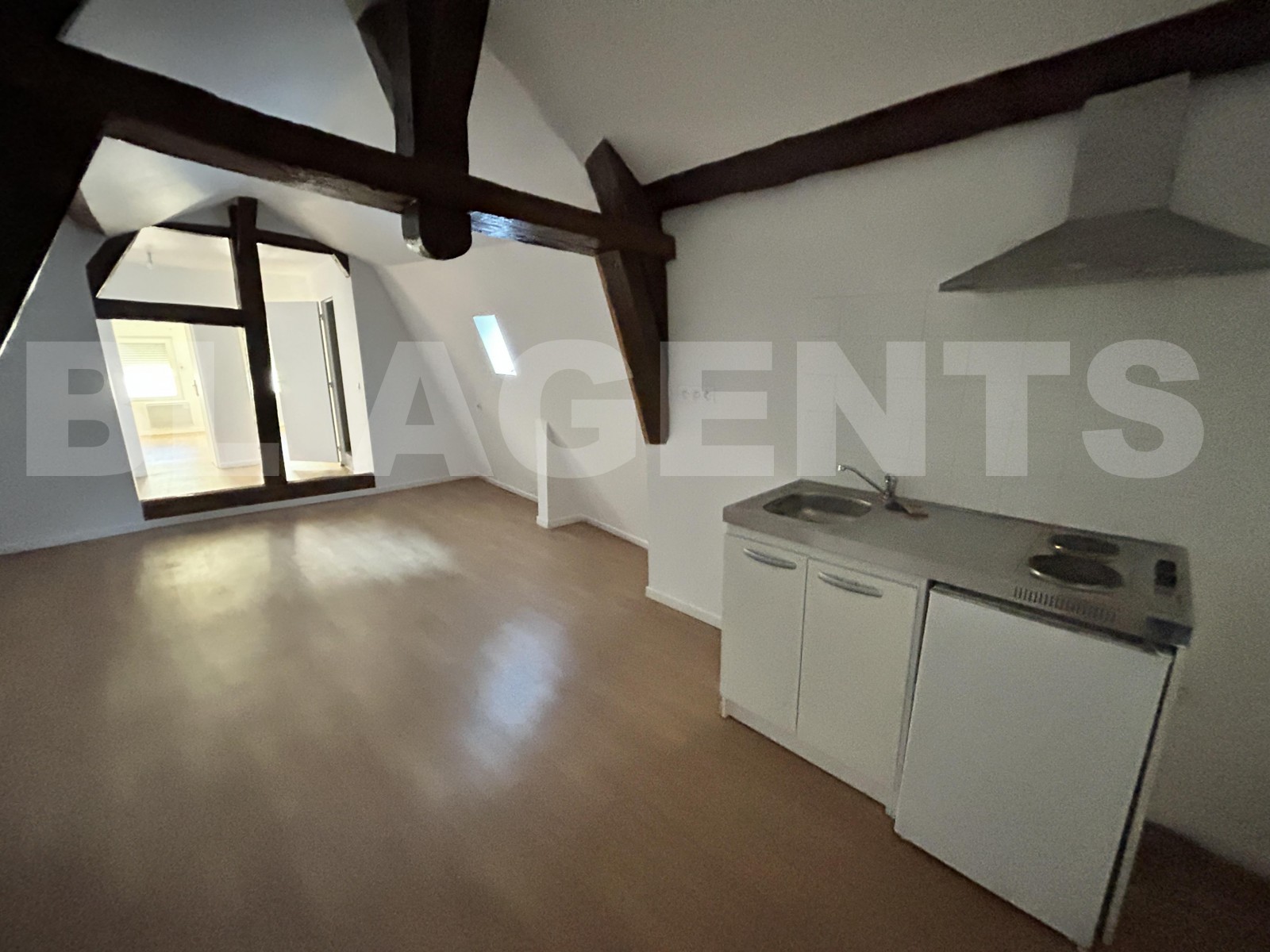 Immeuble  COSNE-COURS-SUR-LOIRE - Photo 11