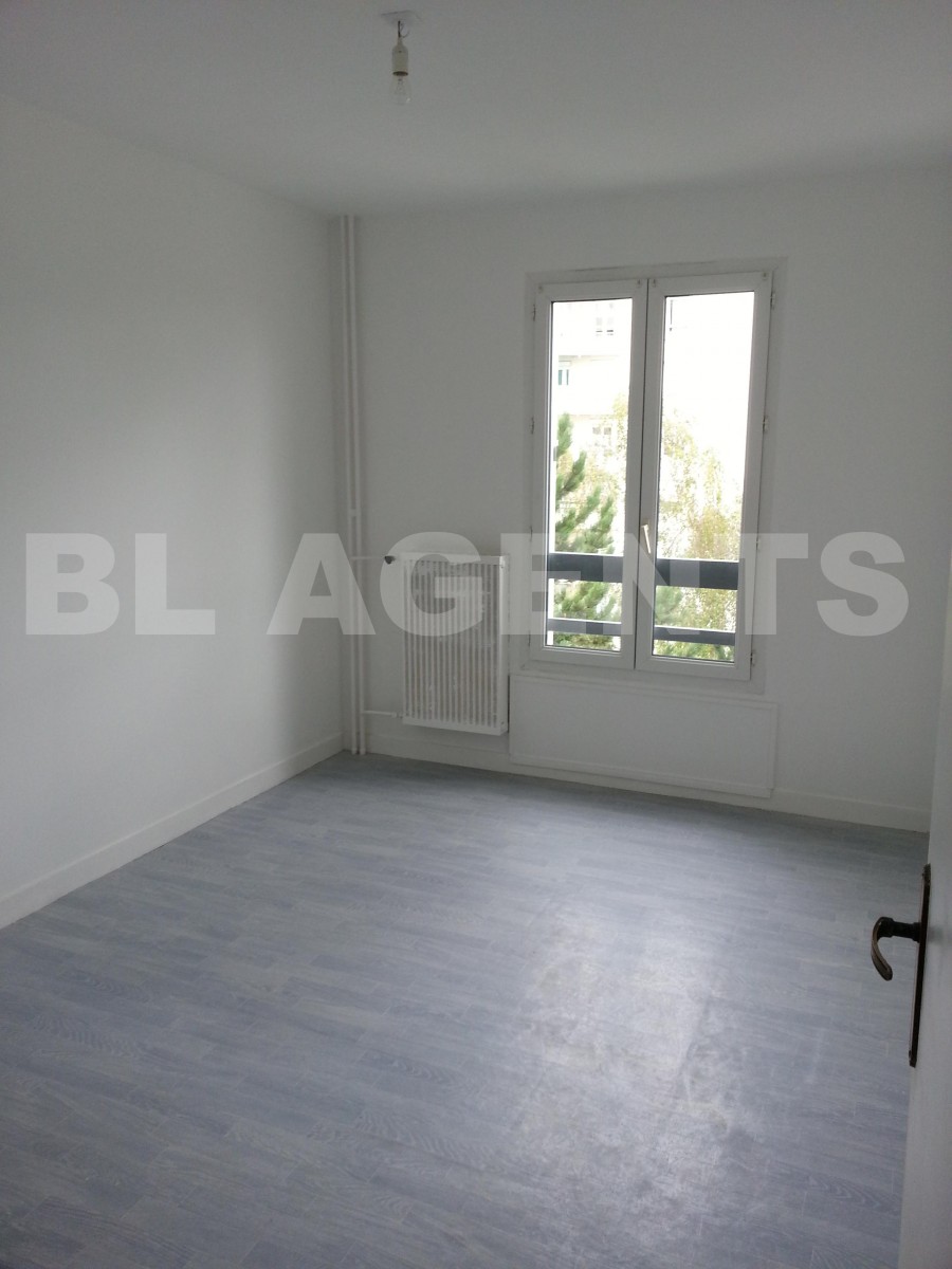 Appartement 3 Pièce(s) CHARLEVILLE-MEZIERES - Photo 1