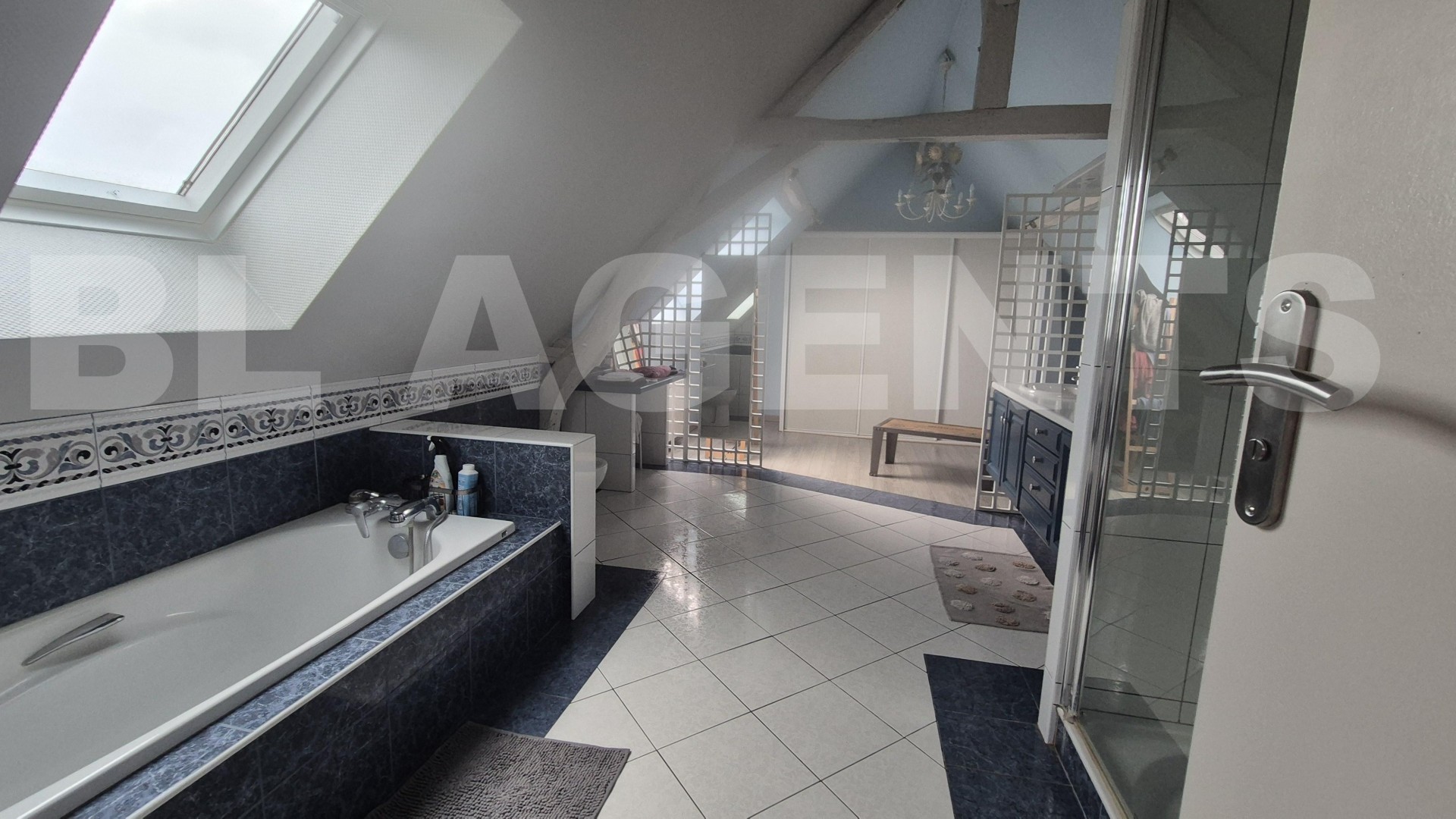 Maison en pierre 6 Pièce(s) MARIGNE-LAILLE - Photo 11