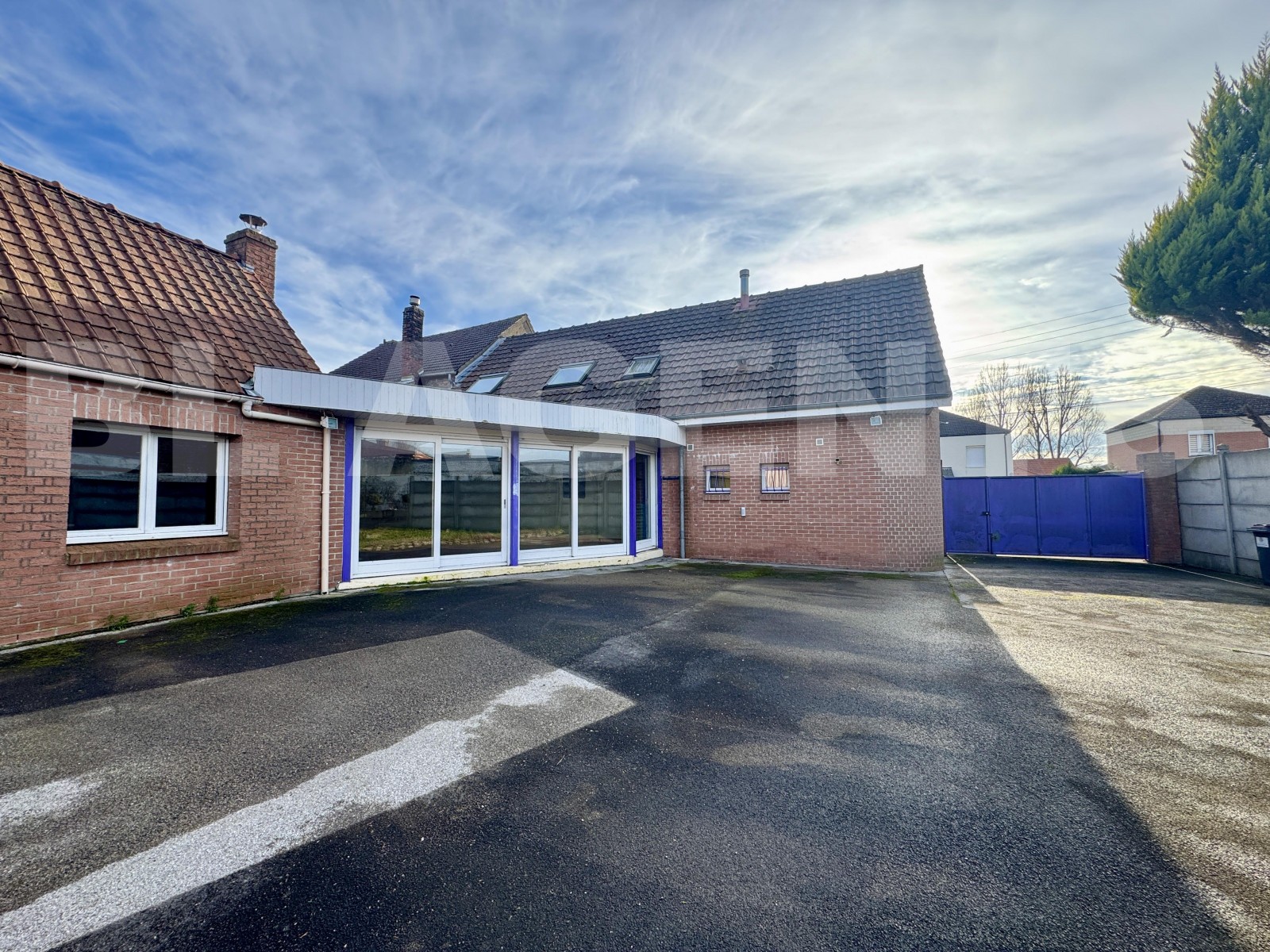 Immeuble  HERSIN-COUPIGNY - Photo 1