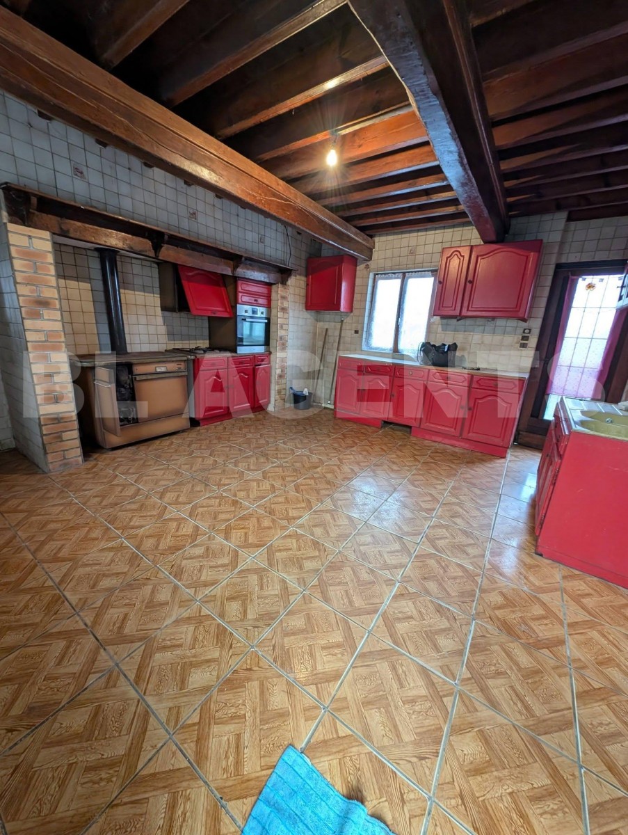 Maison 8 Pièce(s) LAFRESGUIMONT-SAINT-MARTIN - Photo 8